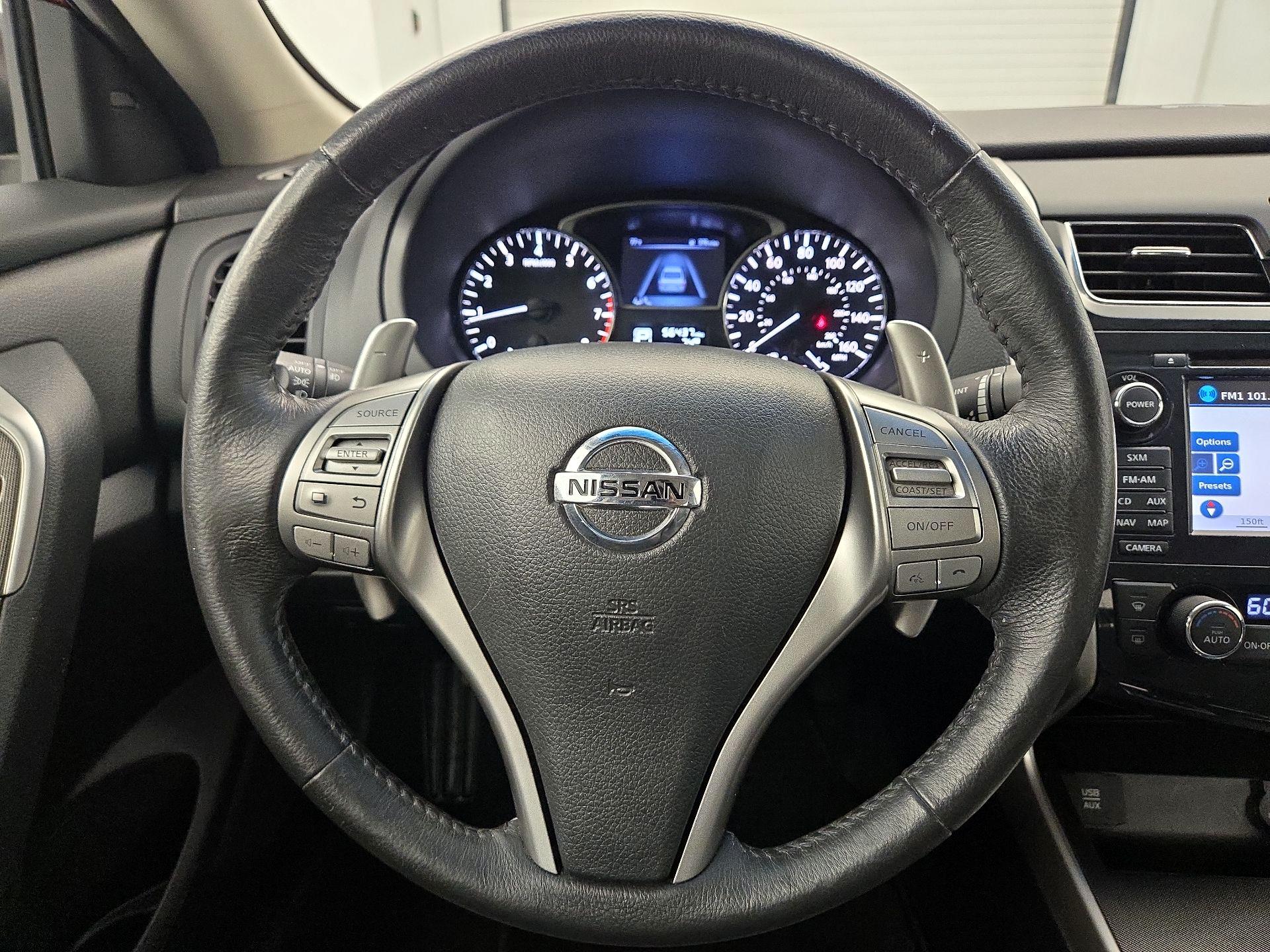 Thumbnail: 2015 Nissan Altima - 10