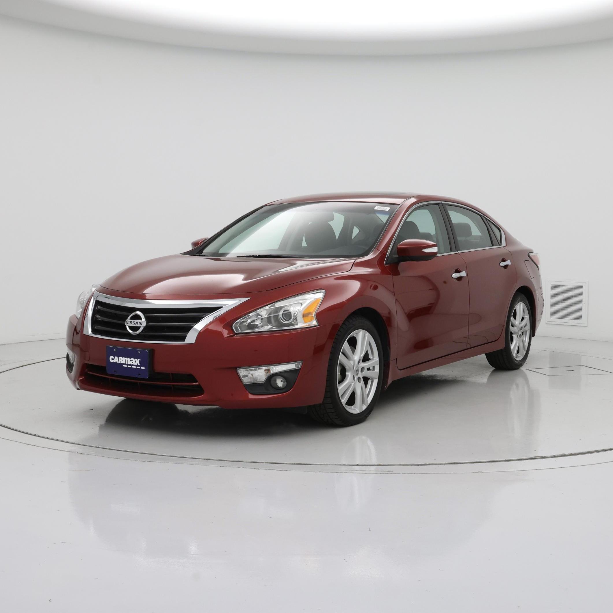 Thumbnail: 2015 Nissan Altima - 4