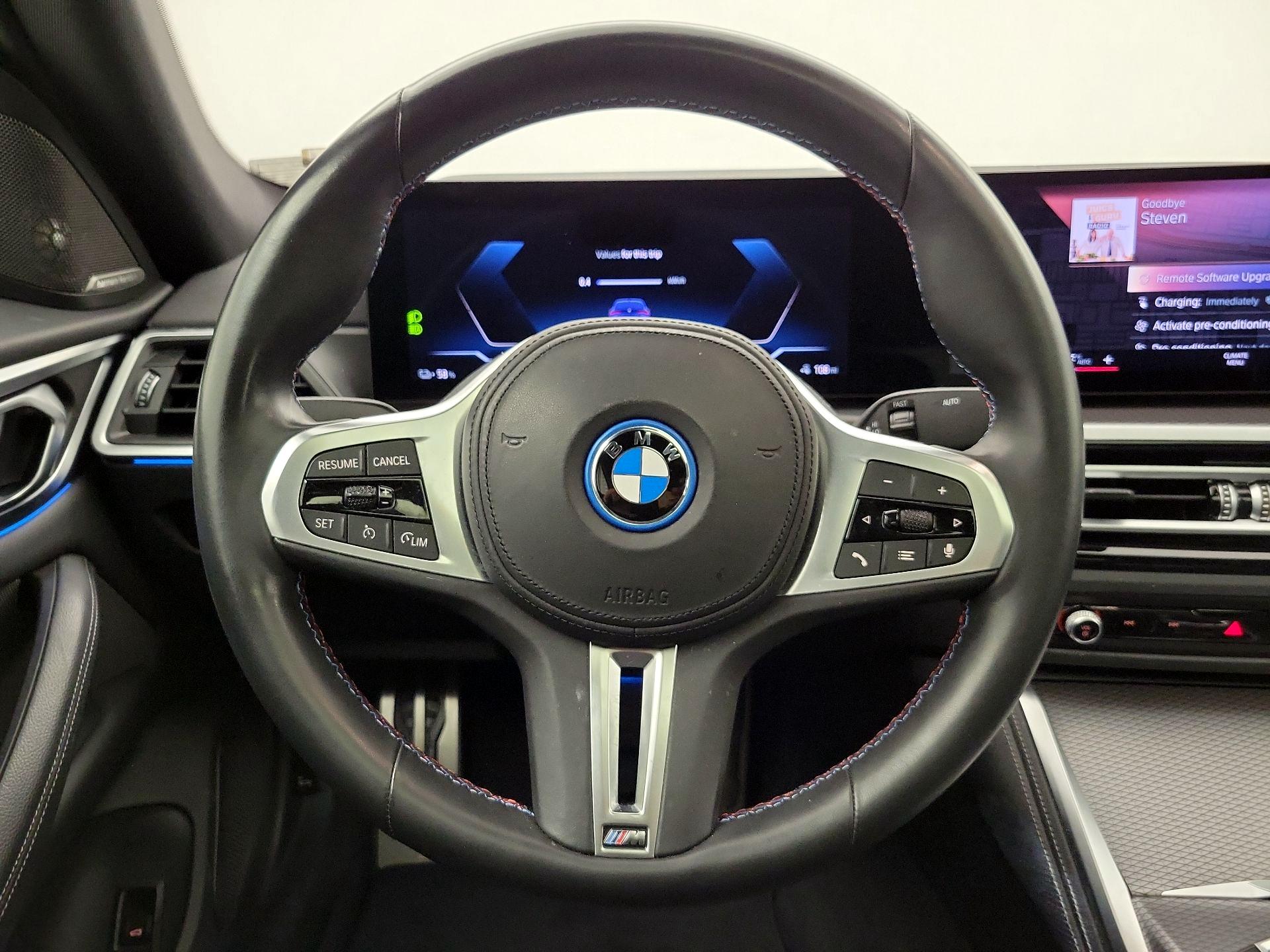 Thumbnail: 2023 BMW i4 - 10