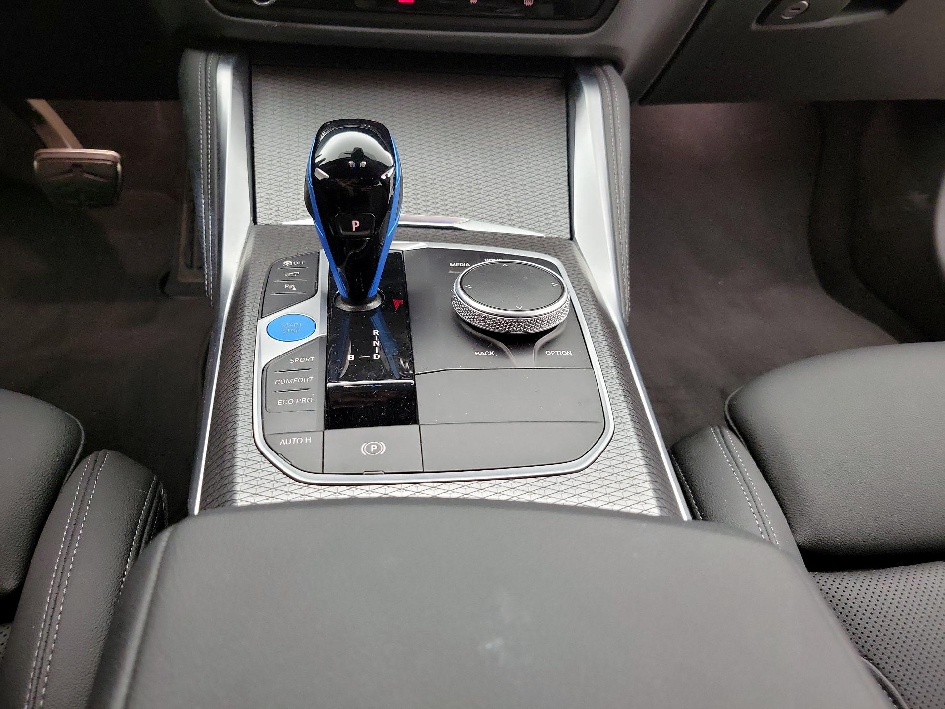 Thumbnail: 2023 BMW i4 - 18