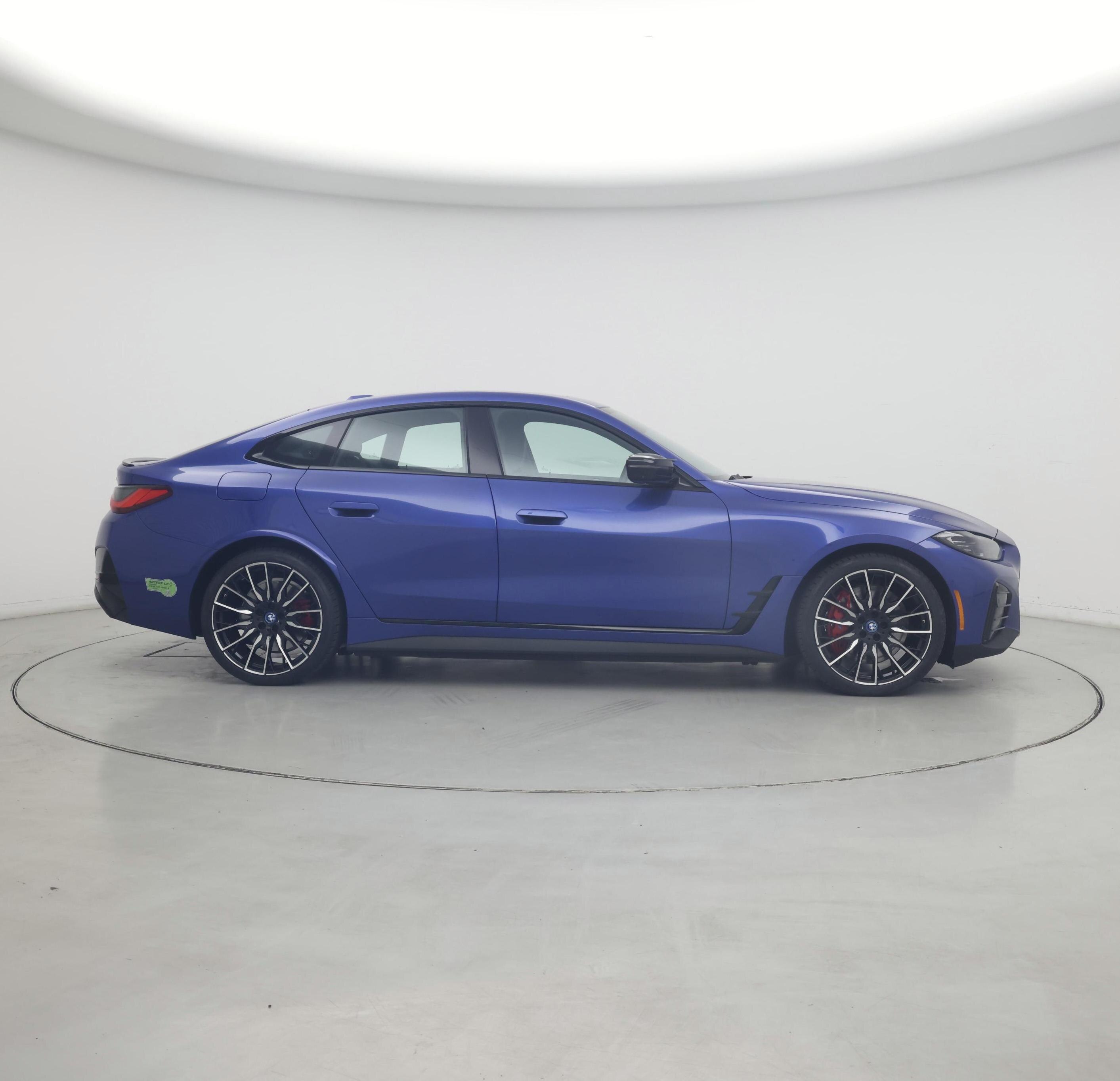 Thumbnail: 2023 BMW i4 - 7