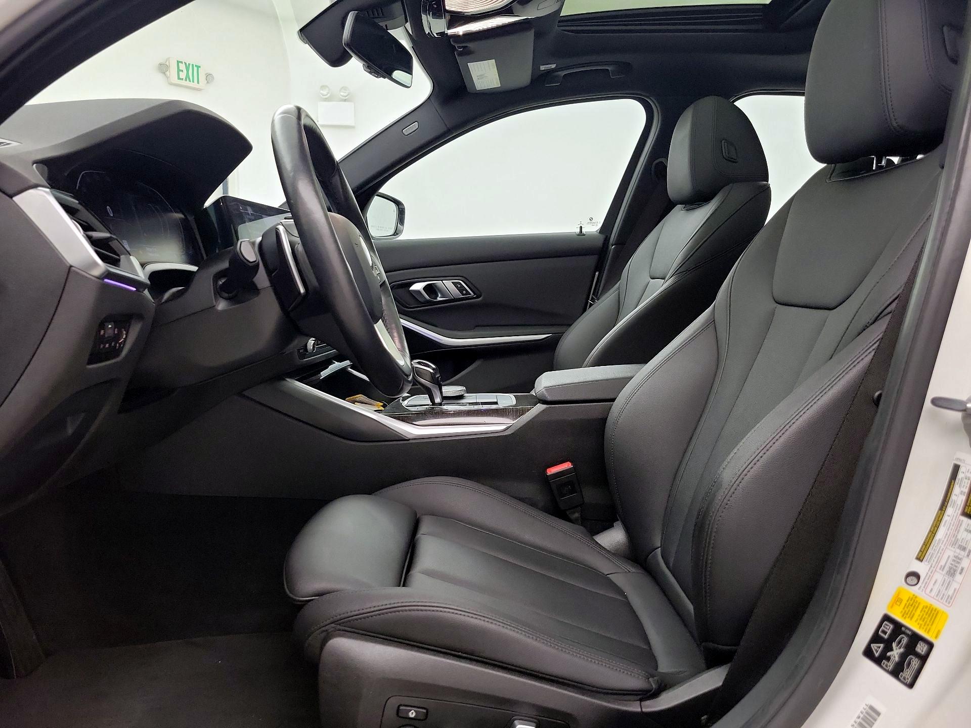 Thumbnail: 2020 BMW 3 Series - 11