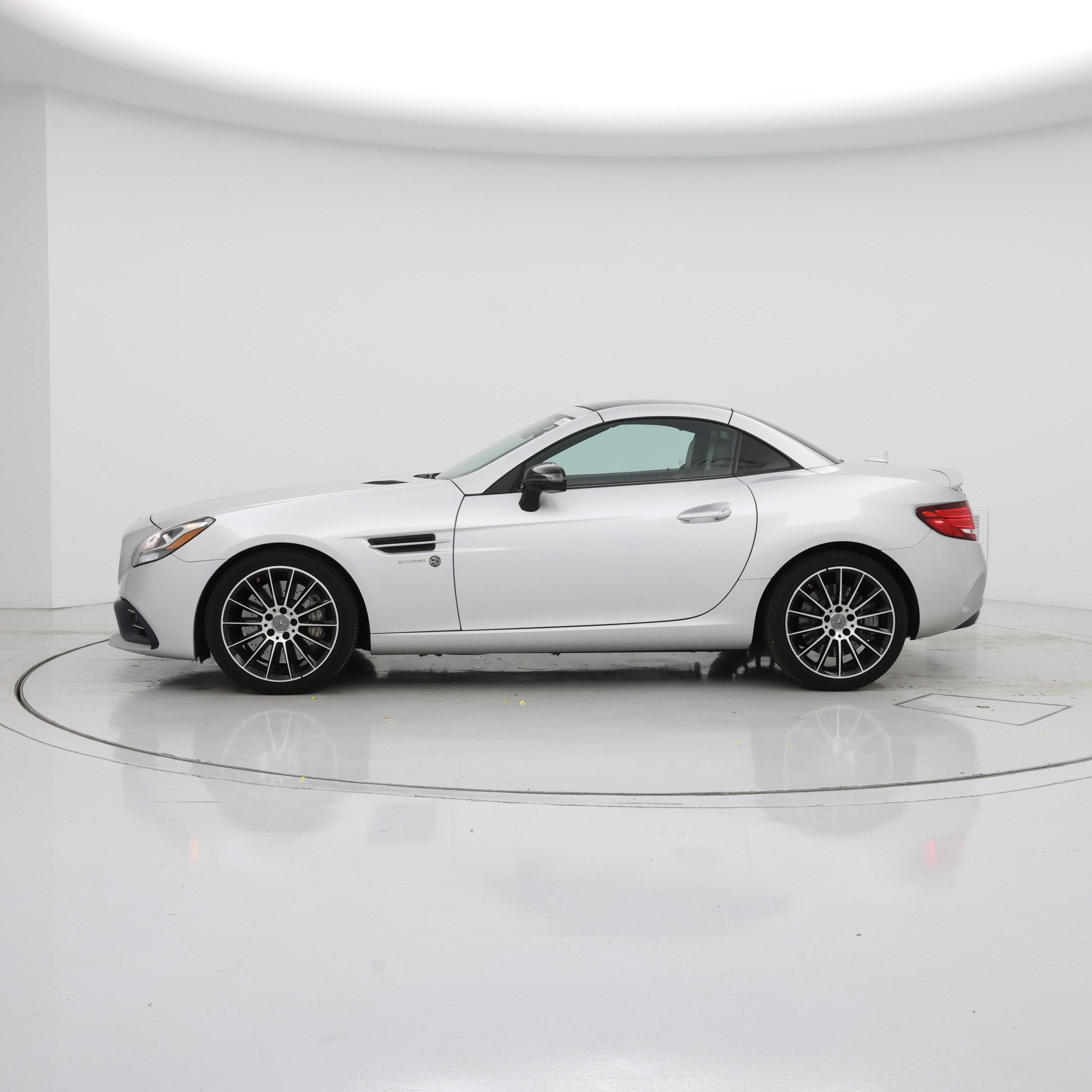 Thumbnail: 2017 Mercedes-Benz SL-Class - 3