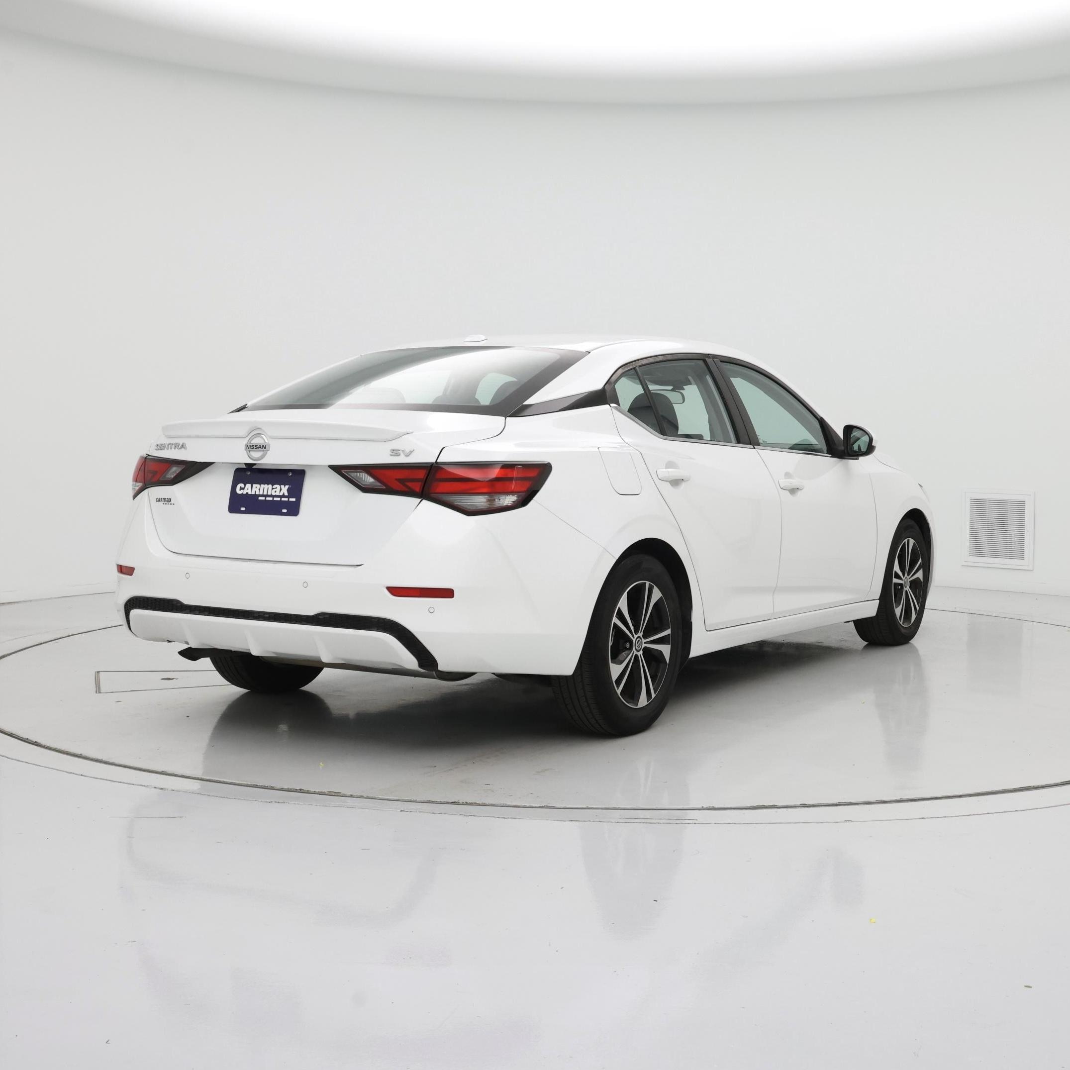 Thumbnail: 2022 Nissan Sentra - 8