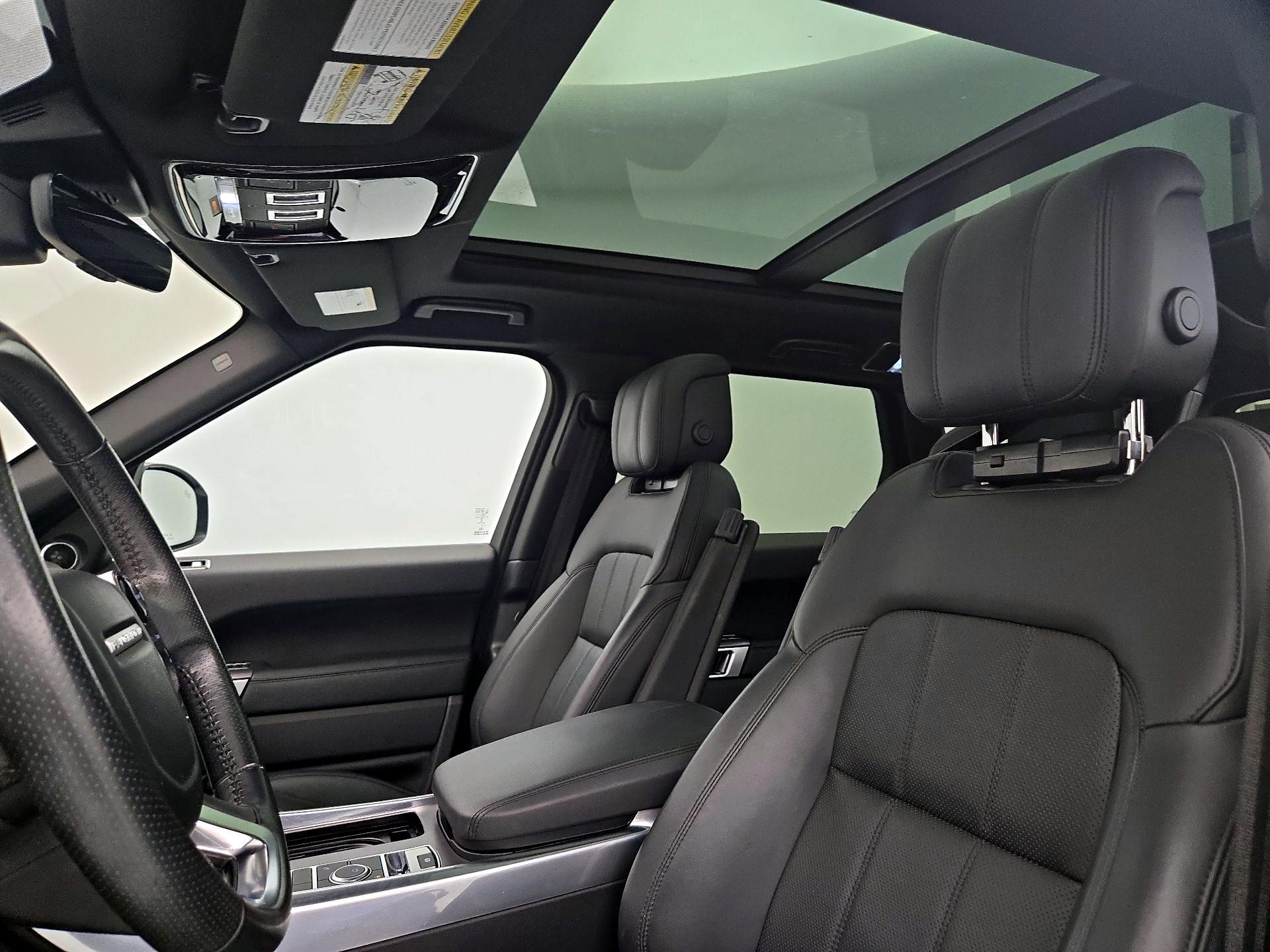 Thumbnail: 2018 Land Rover Range Rover Sport - 20