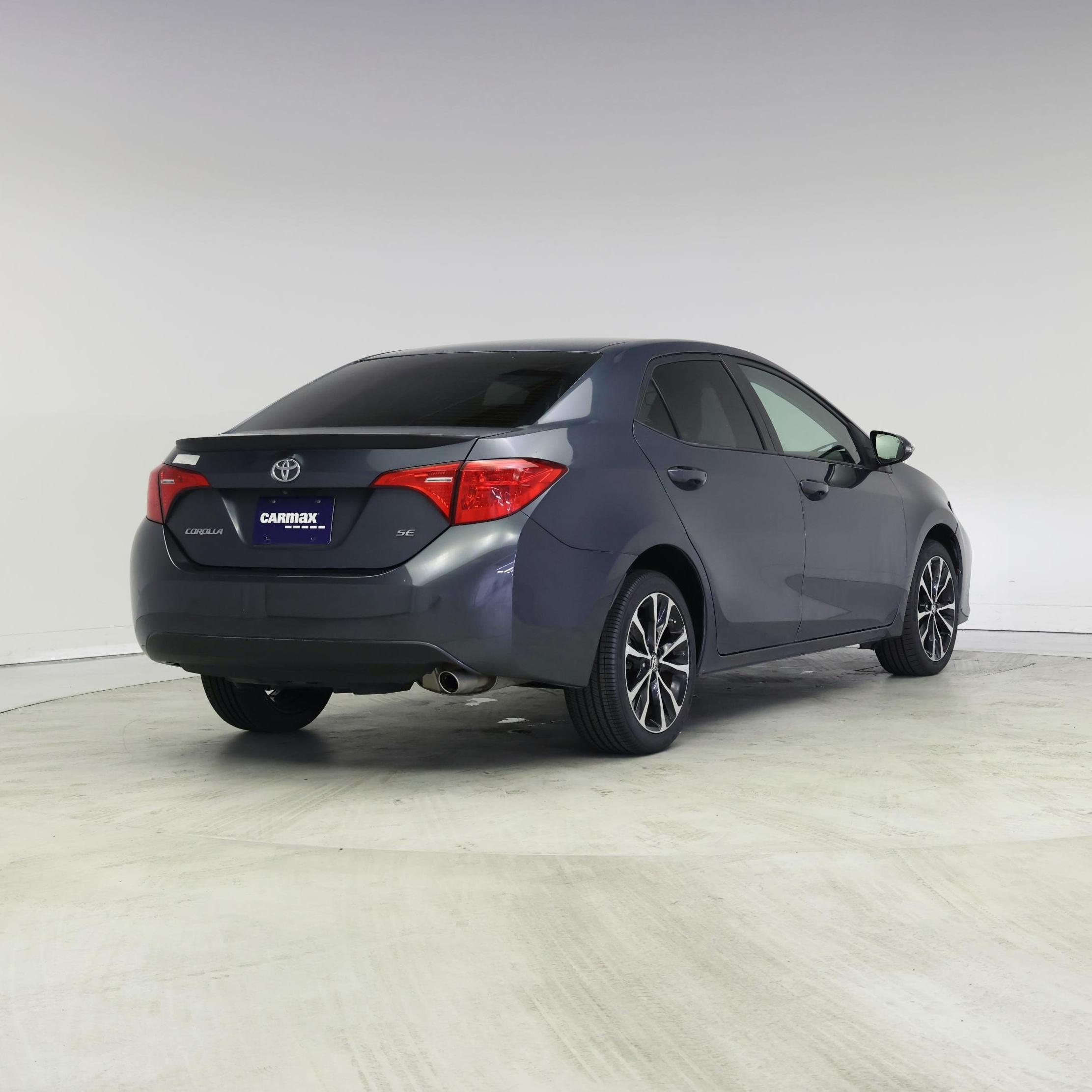 Thumbnail: 2018 Toyota Corolla - 8
