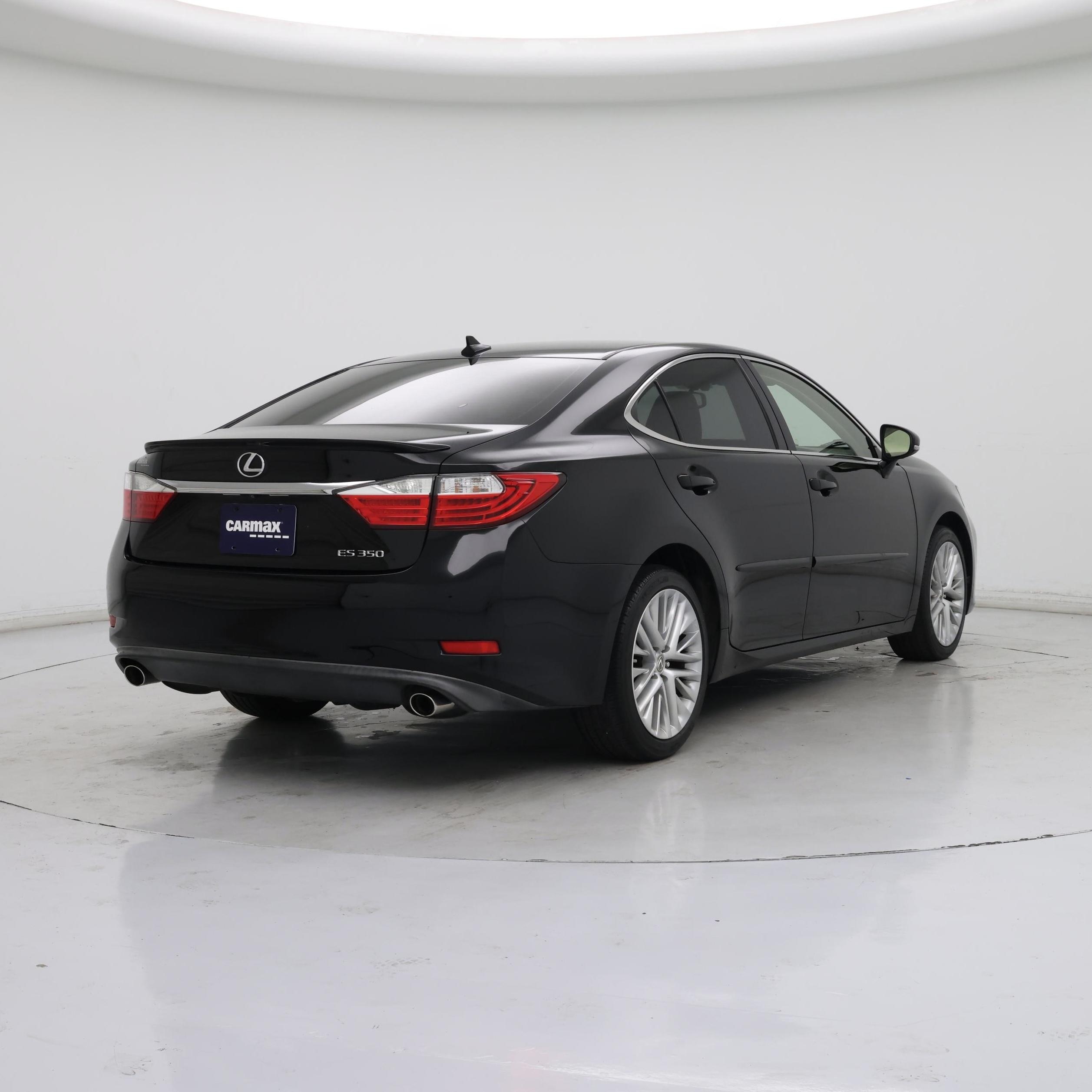 Thumbnail: 2013 Lexus ES - 8