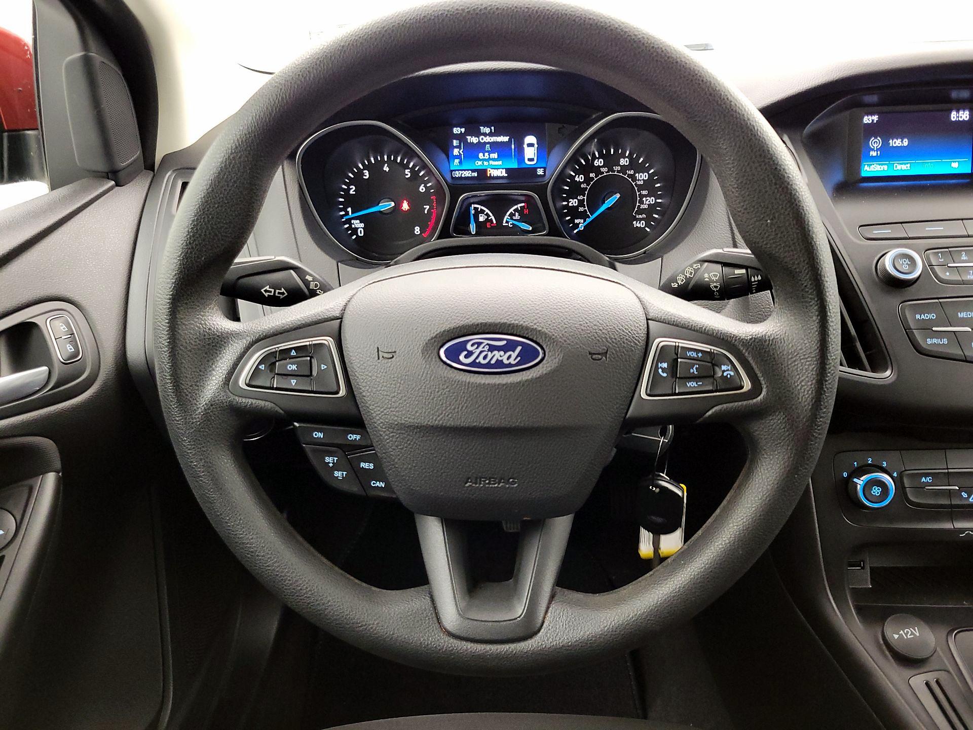 Thumbnail: 2018 Ford Focus - 10