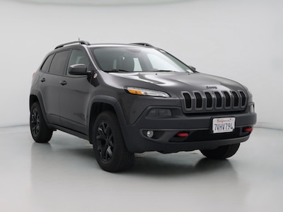 Gray 2016 Jeep Cherokee Trailhawk