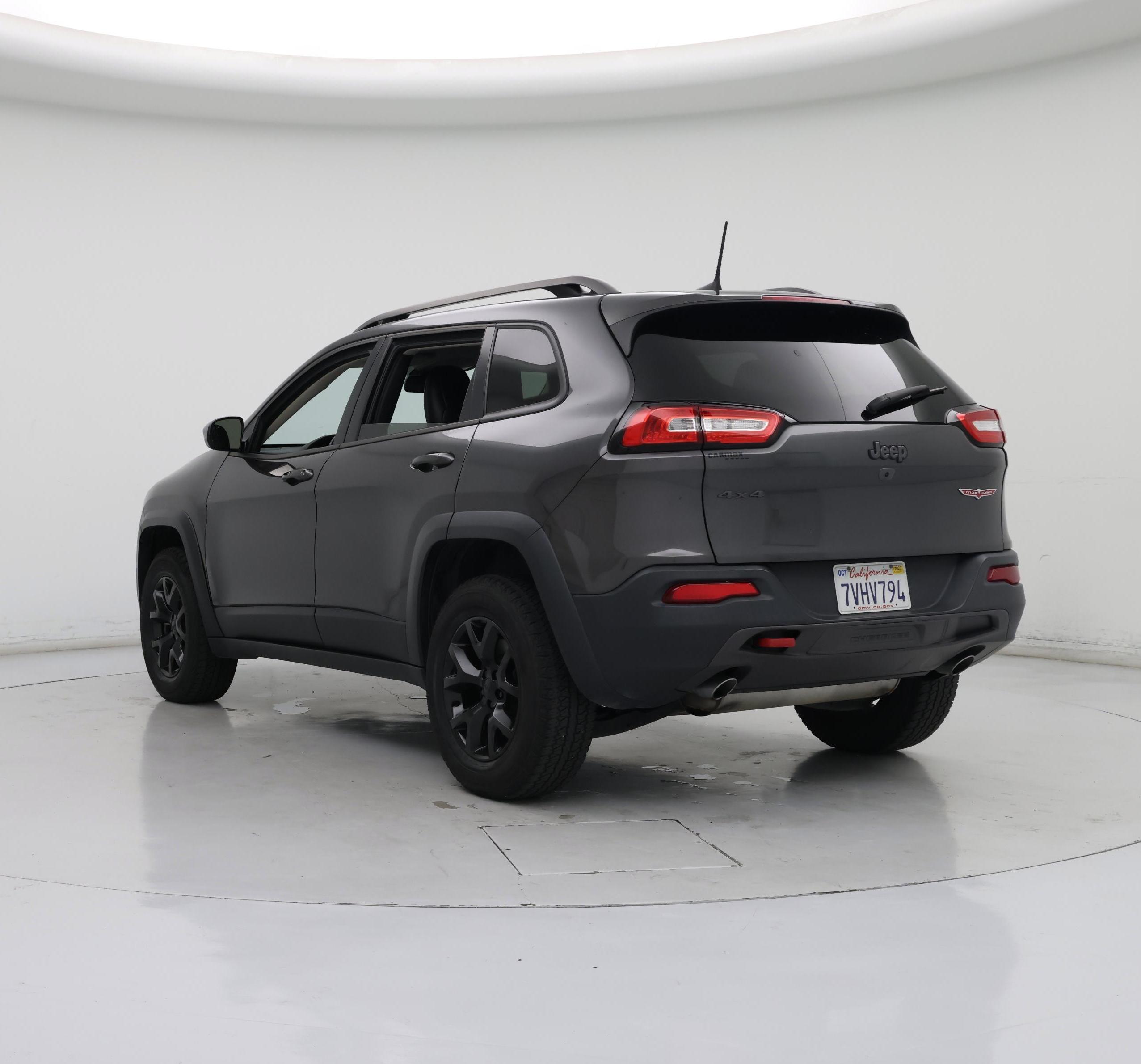 Thumbnail: 2016 Jeep Cherokee - 2