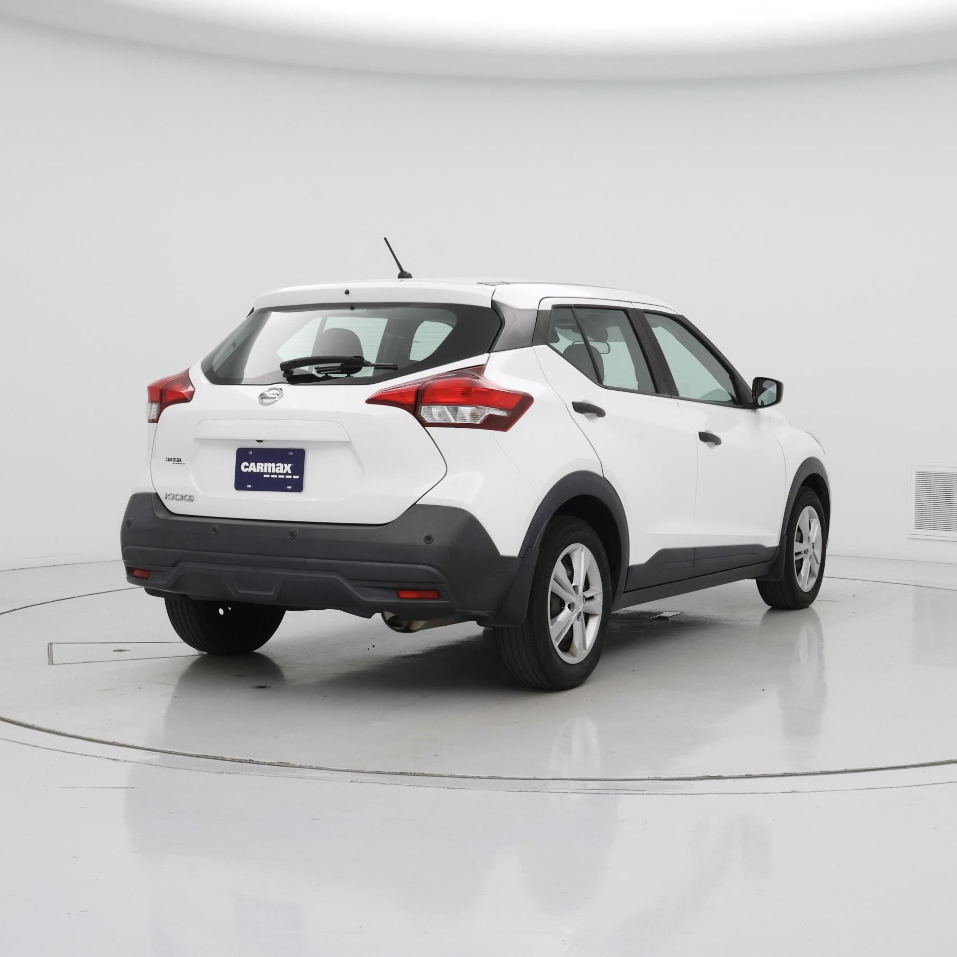 Thumbnail: 2020 Nissan Kicks - 8