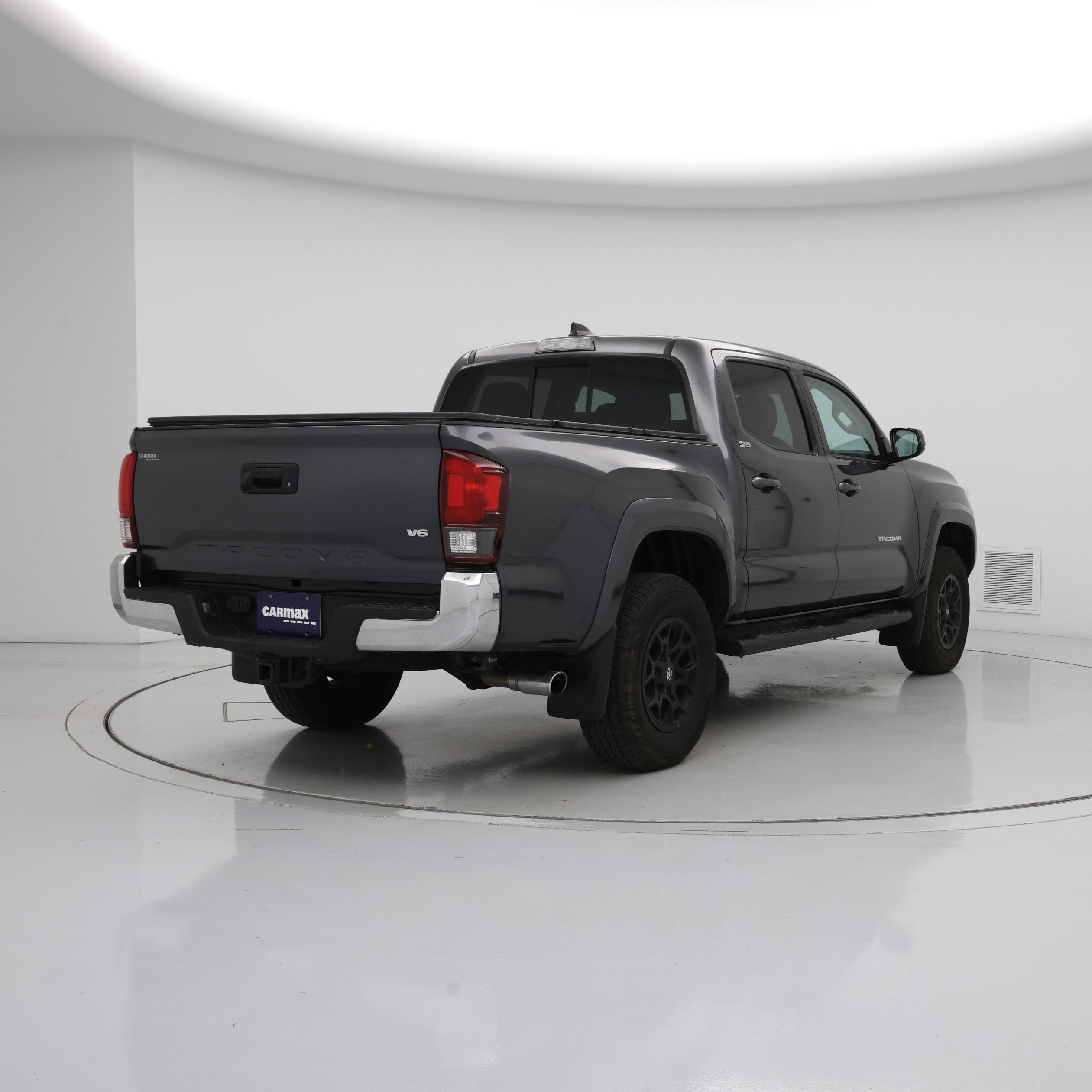 Thumbnail: 2021 Toyota Tacoma - 8