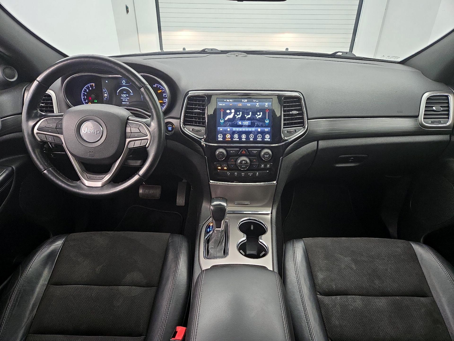 Thumbnail: 2021 Jeep Grand Cherokee - 9