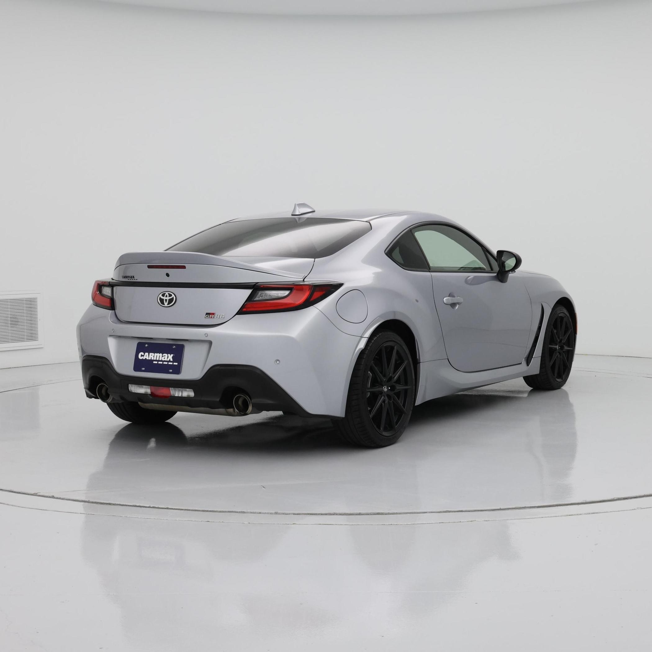 Thumbnail: 2024 Toyota GR86 - 8