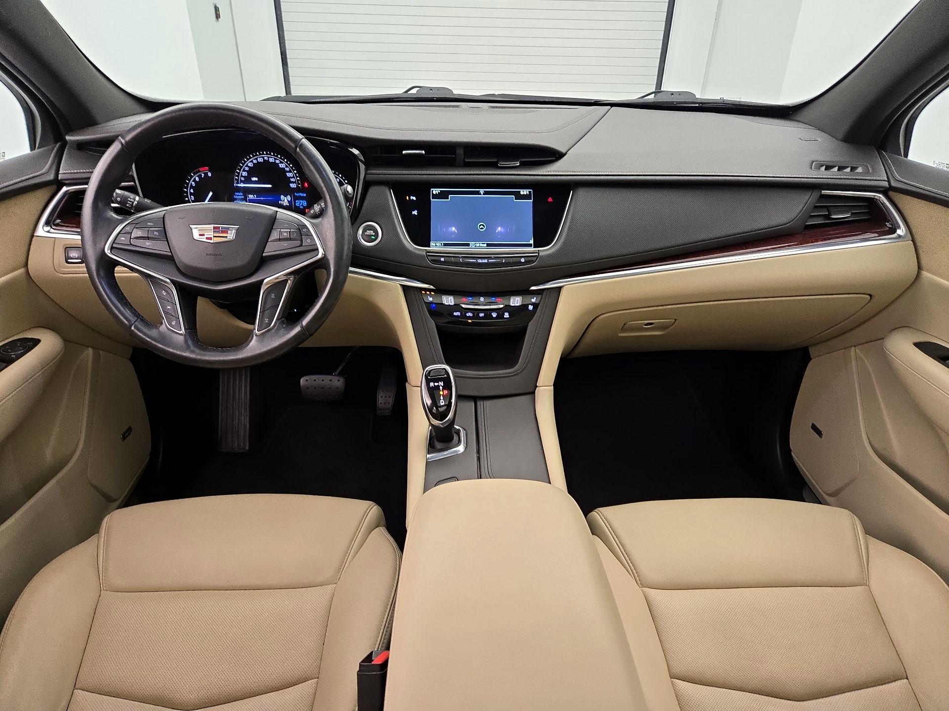 Thumbnail: 2019 Cadillac XT5 - 9