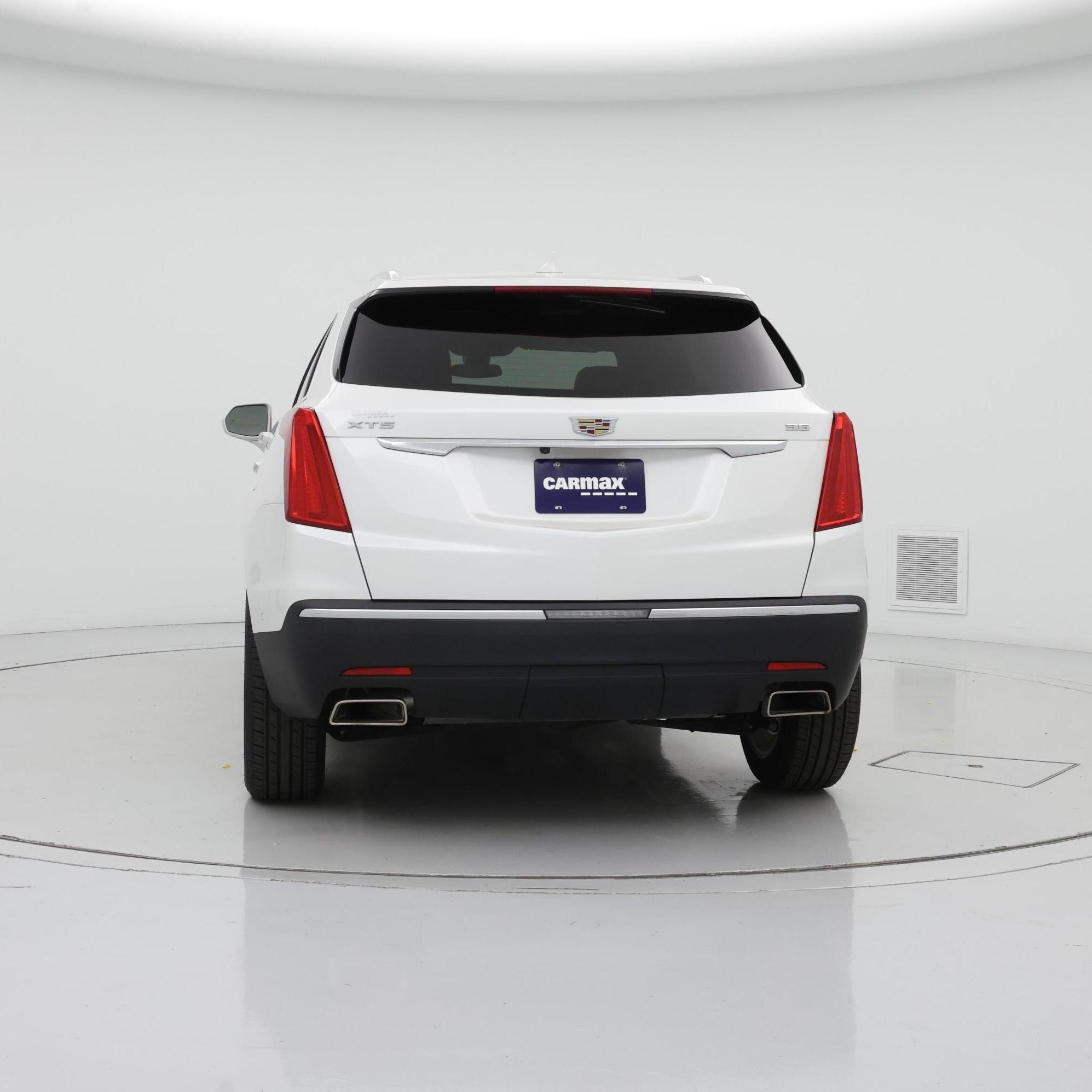 Thumbnail: 2019 Cadillac XT5 - 6
