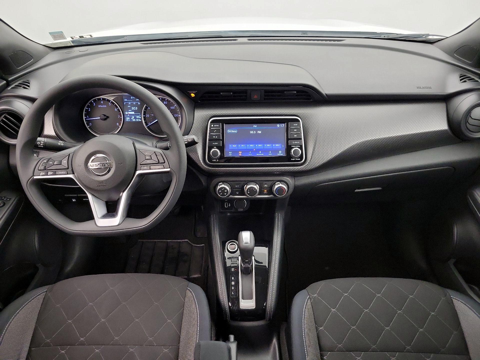 Thumbnail: 2018 Nissan Kicks - 9