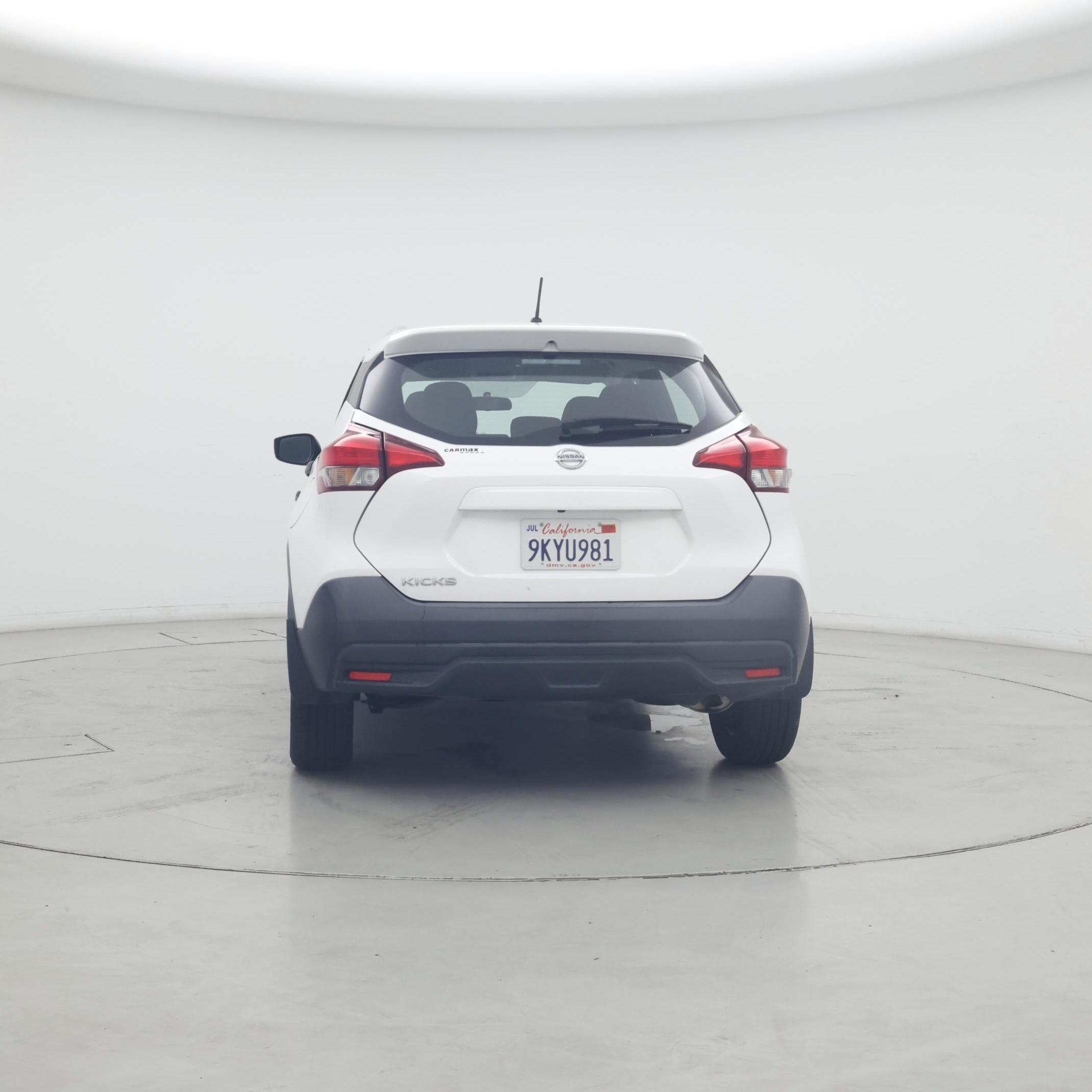 Thumbnail: 2018 Nissan Kicks - 6