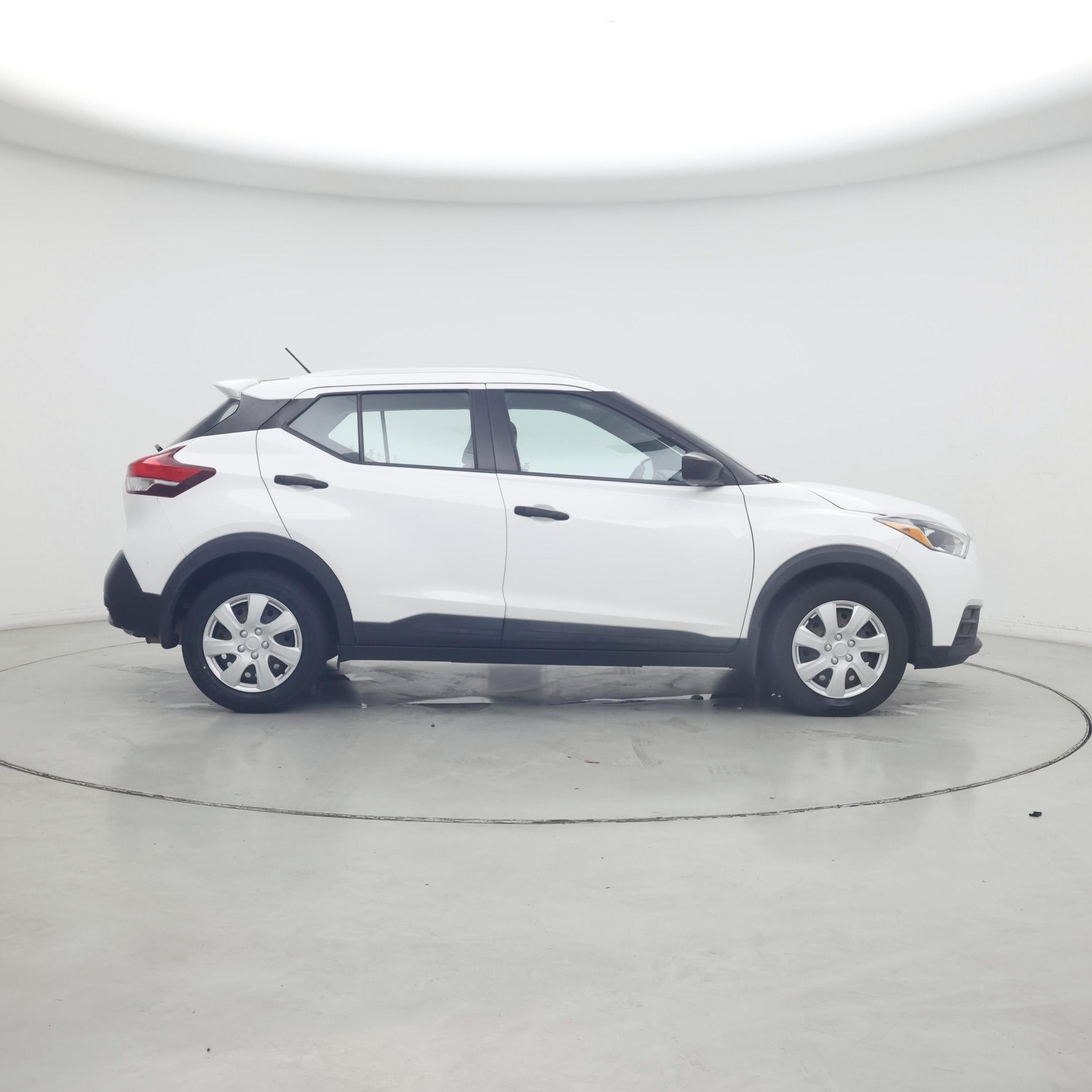 Thumbnail: 2018 Nissan Kicks - 7