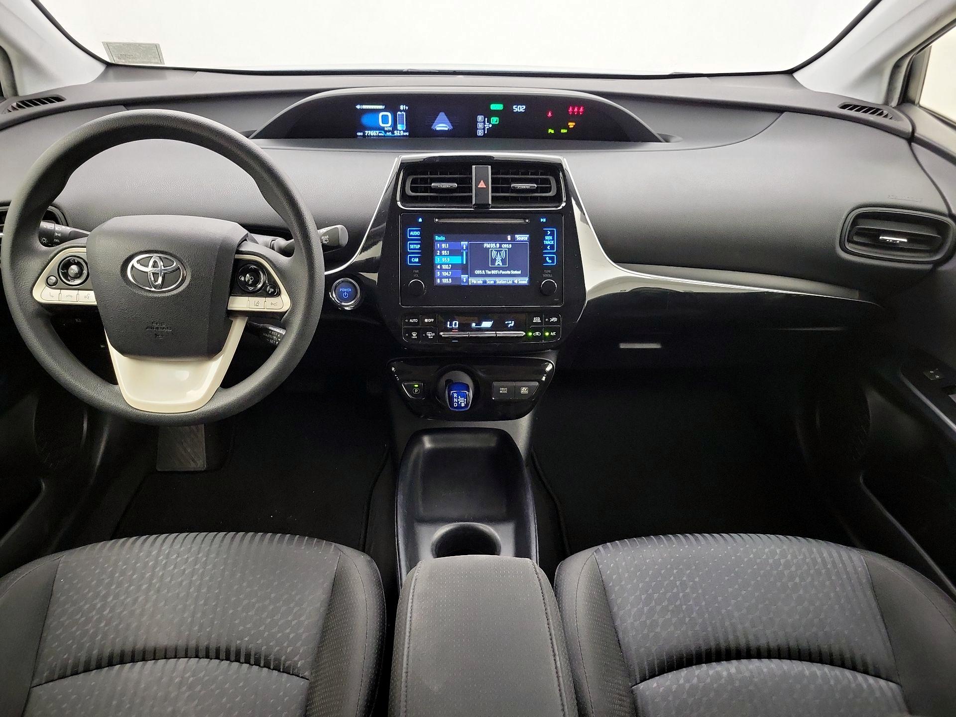 Thumbnail: 2017 Toyota Prius - 9
