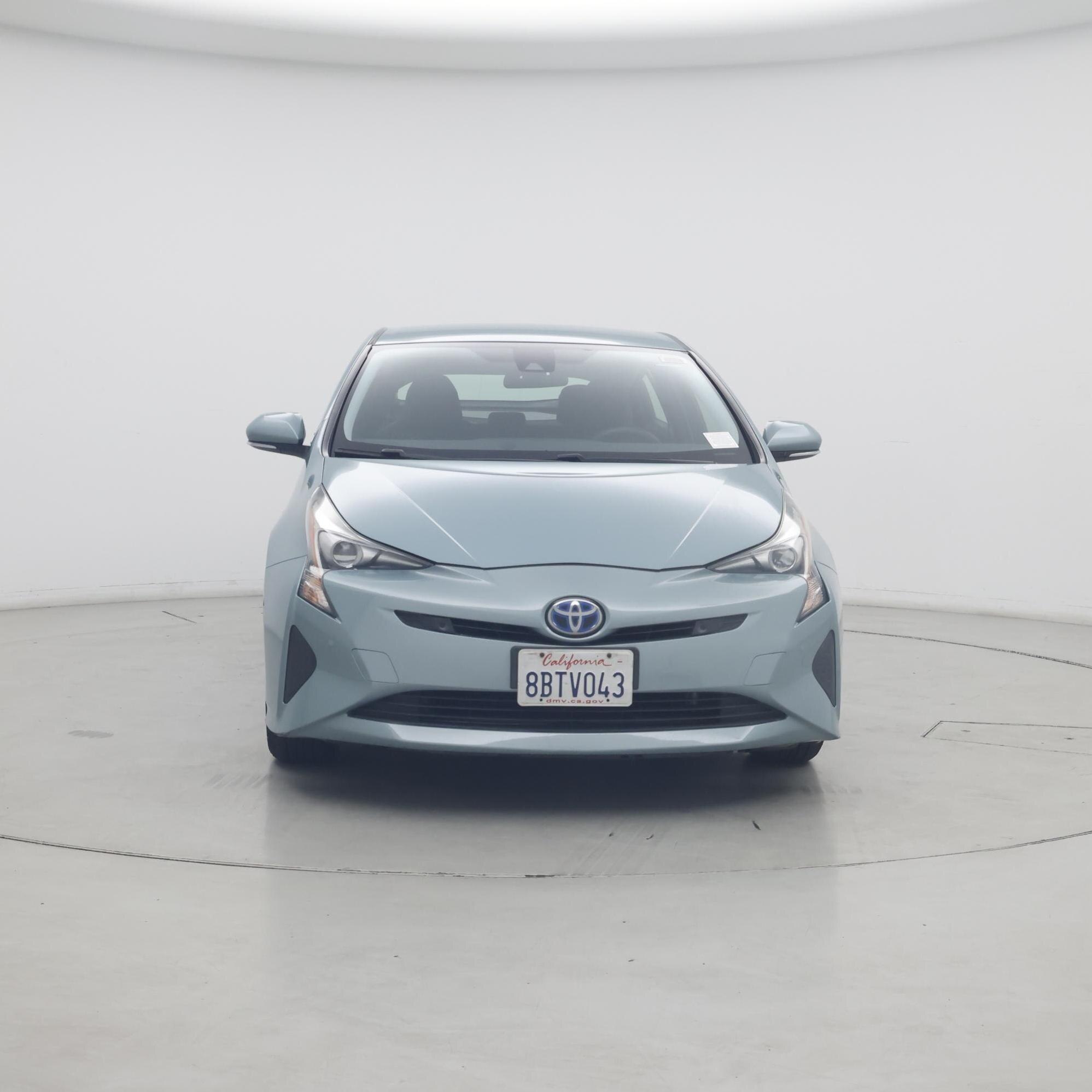 Thumbnail: 2017 Toyota Prius - 5