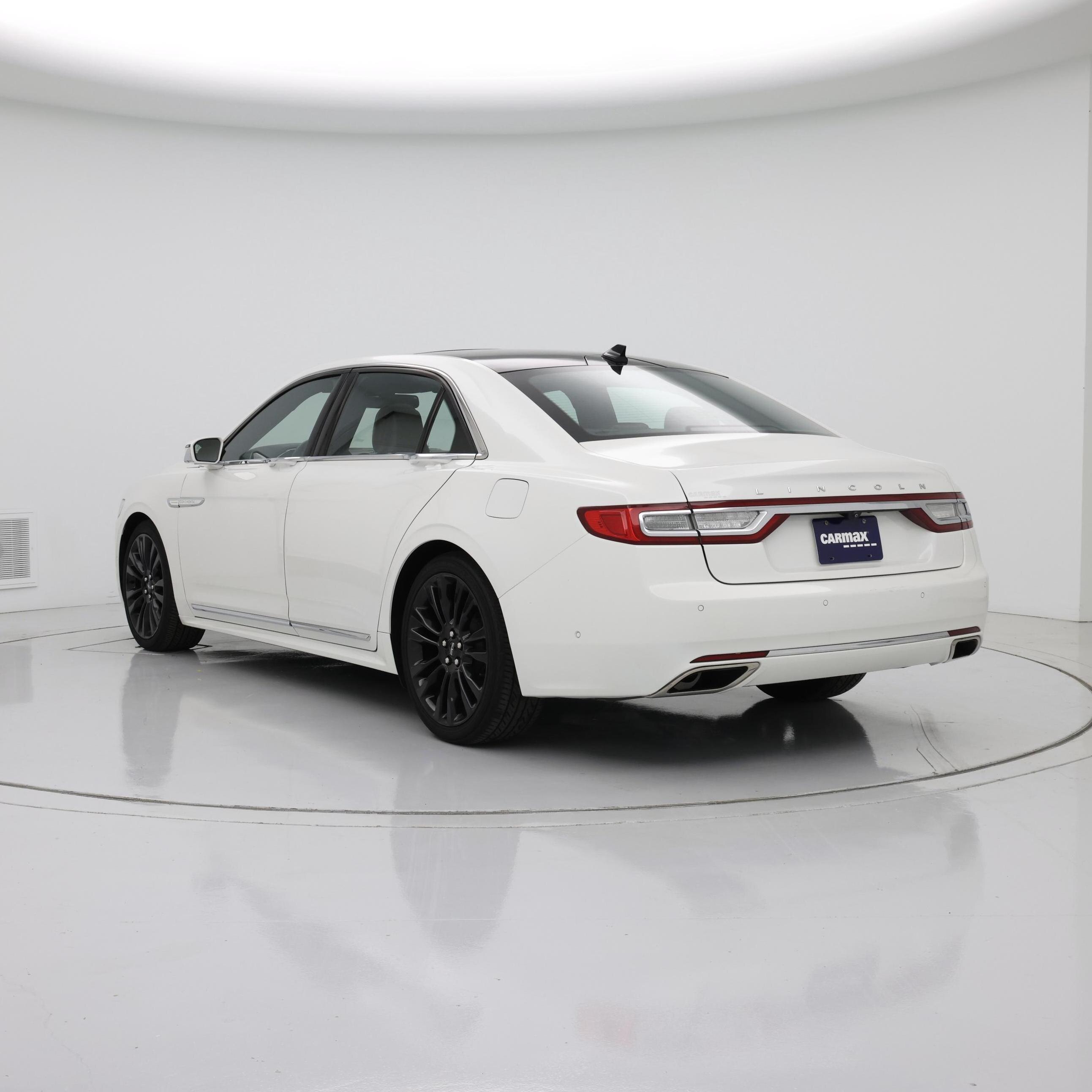 Thumbnail: 2020 Lincoln Continental - 2
