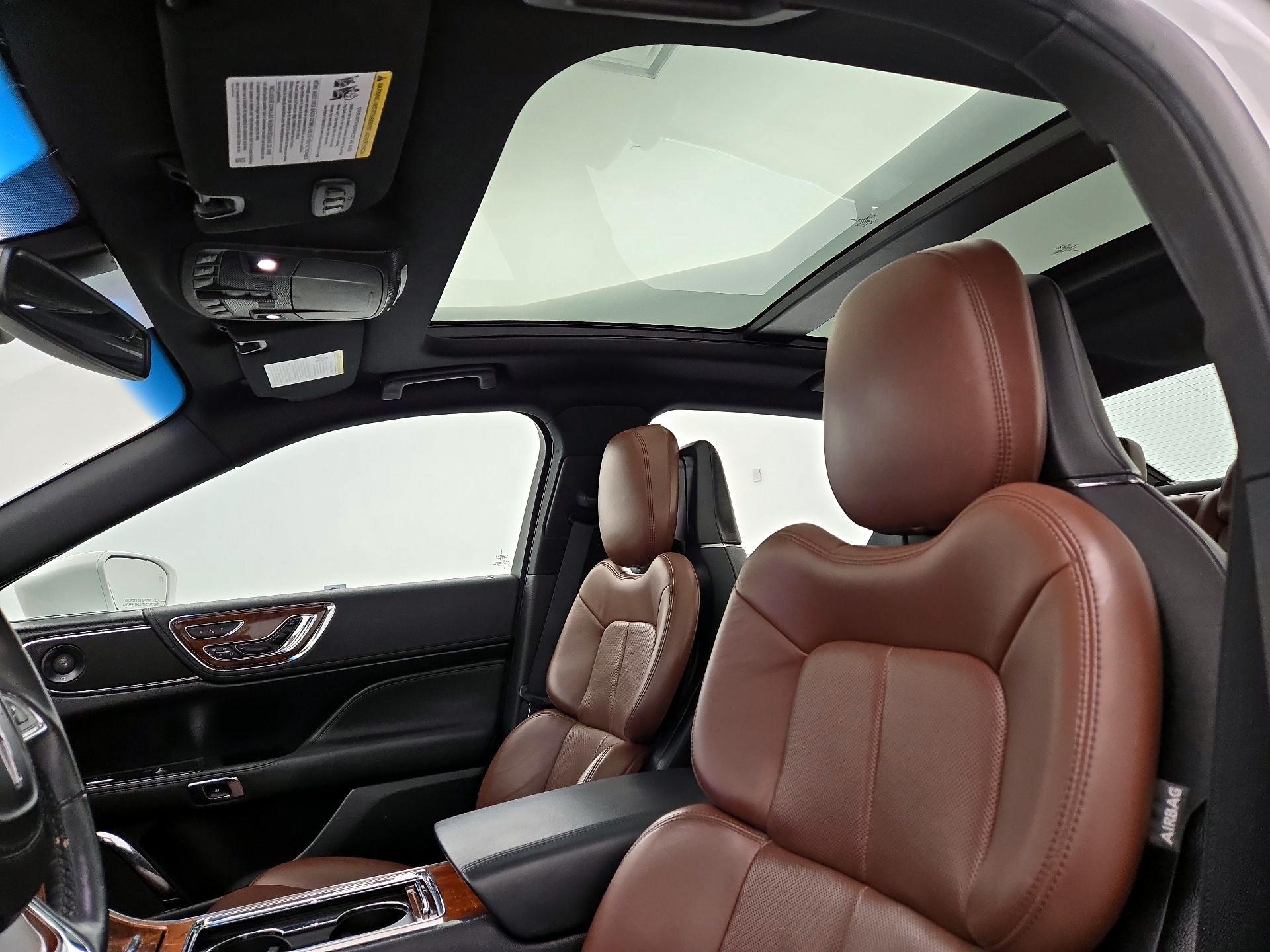Thumbnail: 2020 Lincoln Continental - 20