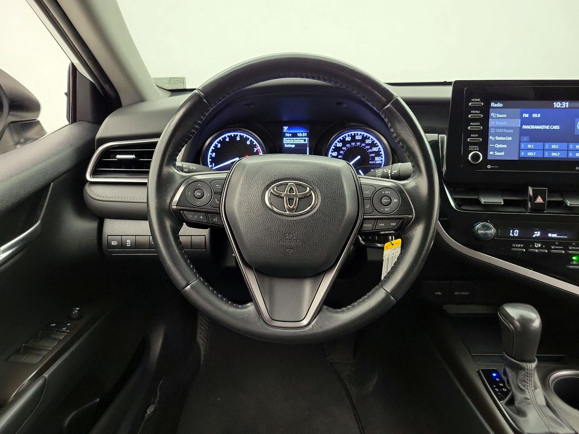Thumbnail: 2021 Toyota Camry - 10