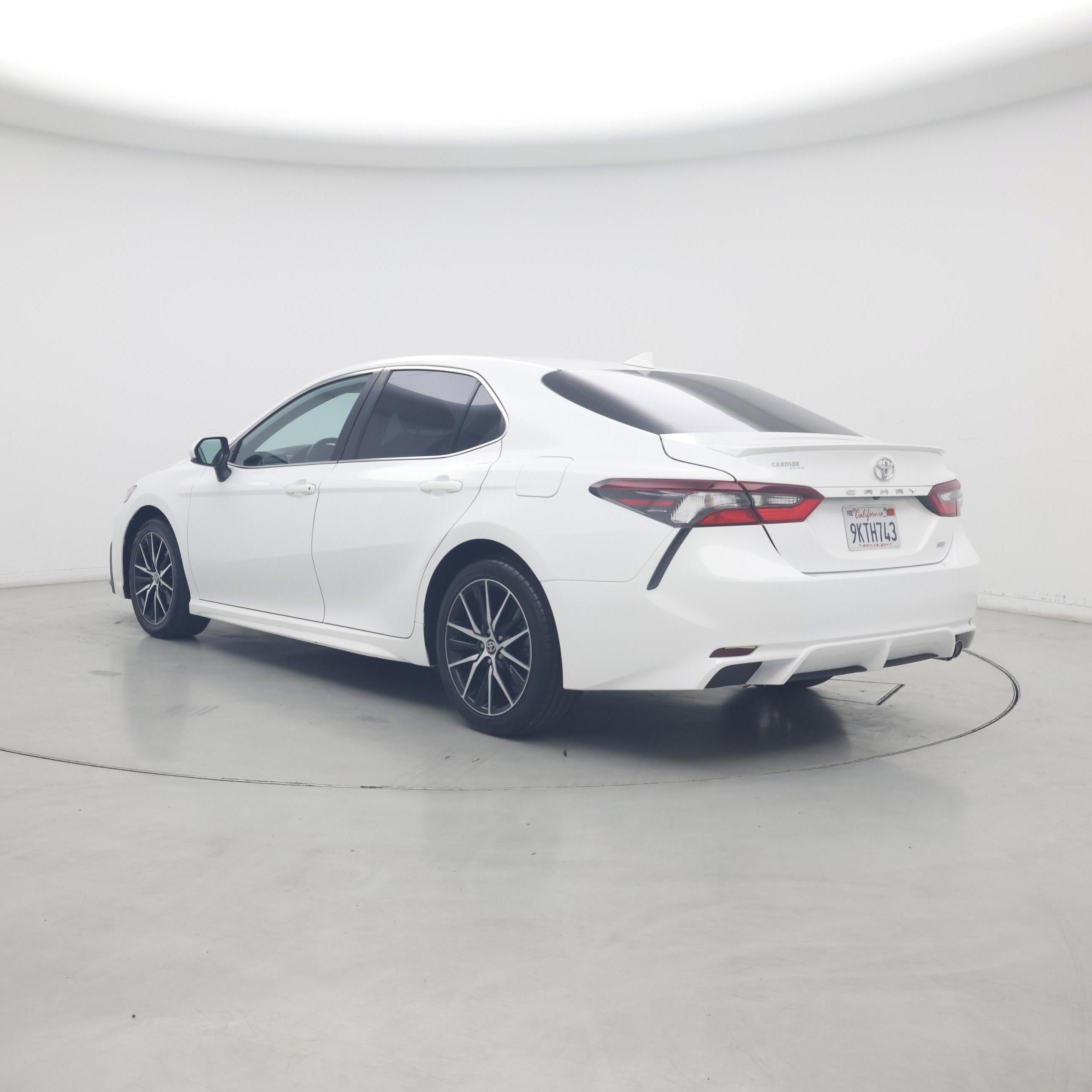 Thumbnail: 2021 Toyota Camry - 2
