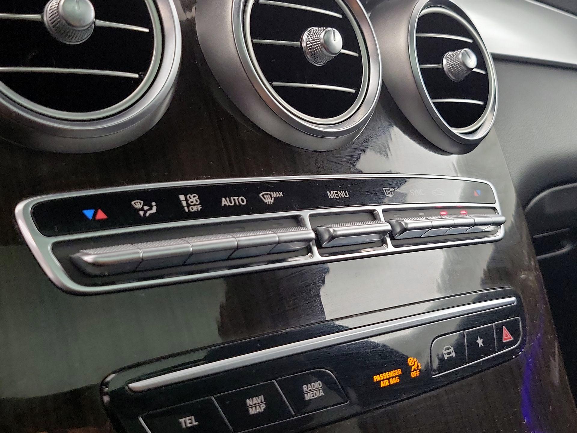 Thumbnail: 2020 Mercedes-Benz GLC - 17