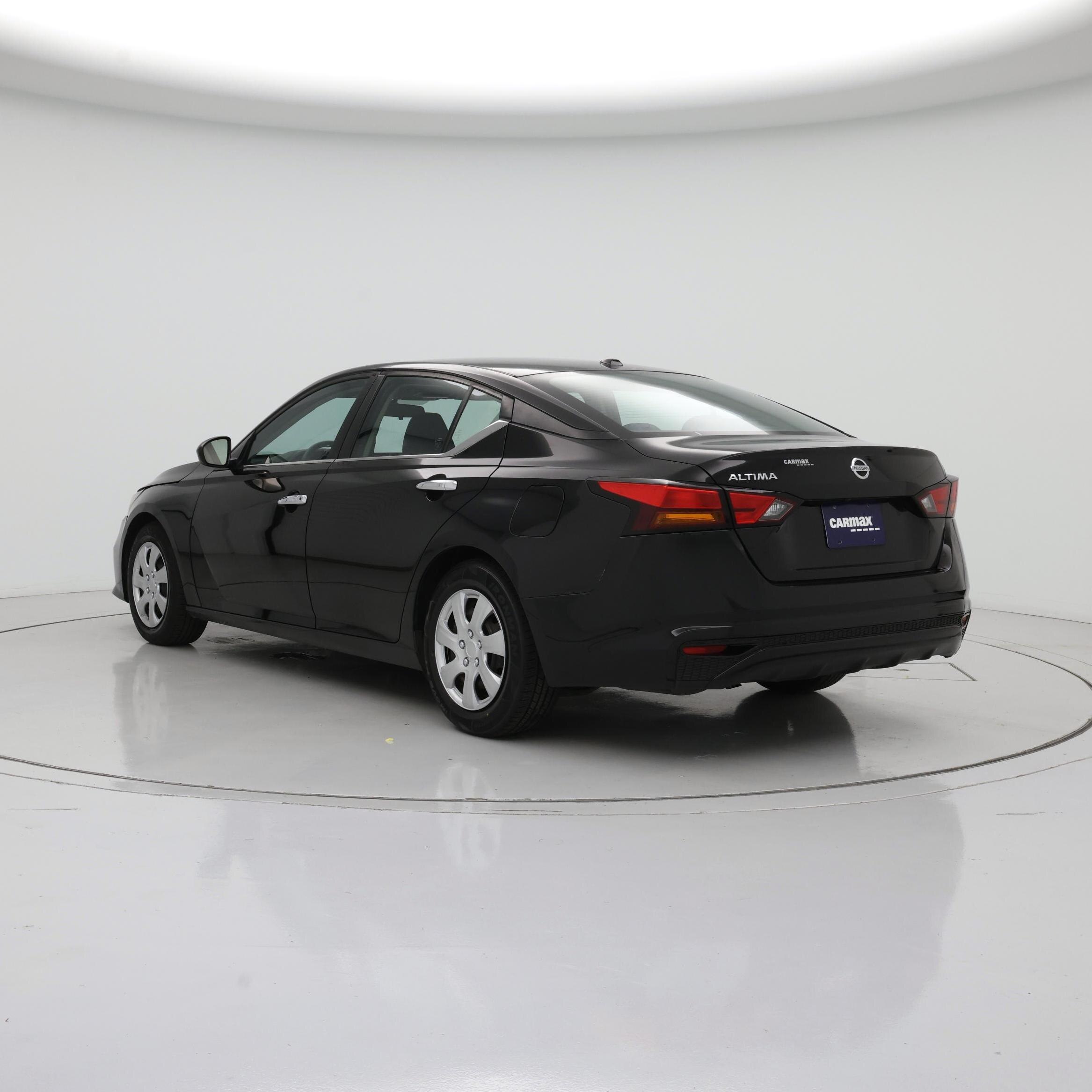 Thumbnail: 2020 Nissan Altima - 2
