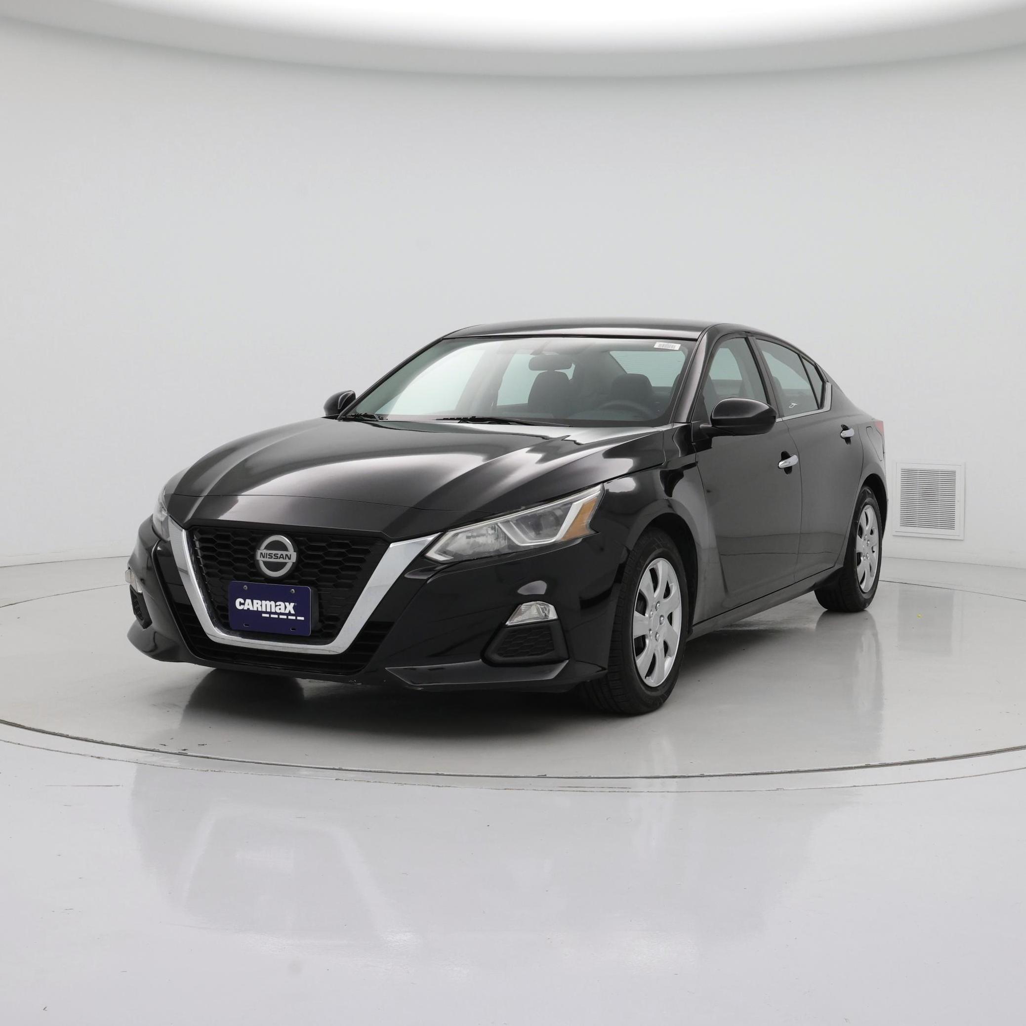 Thumbnail: 2020 Nissan Altima - 4
