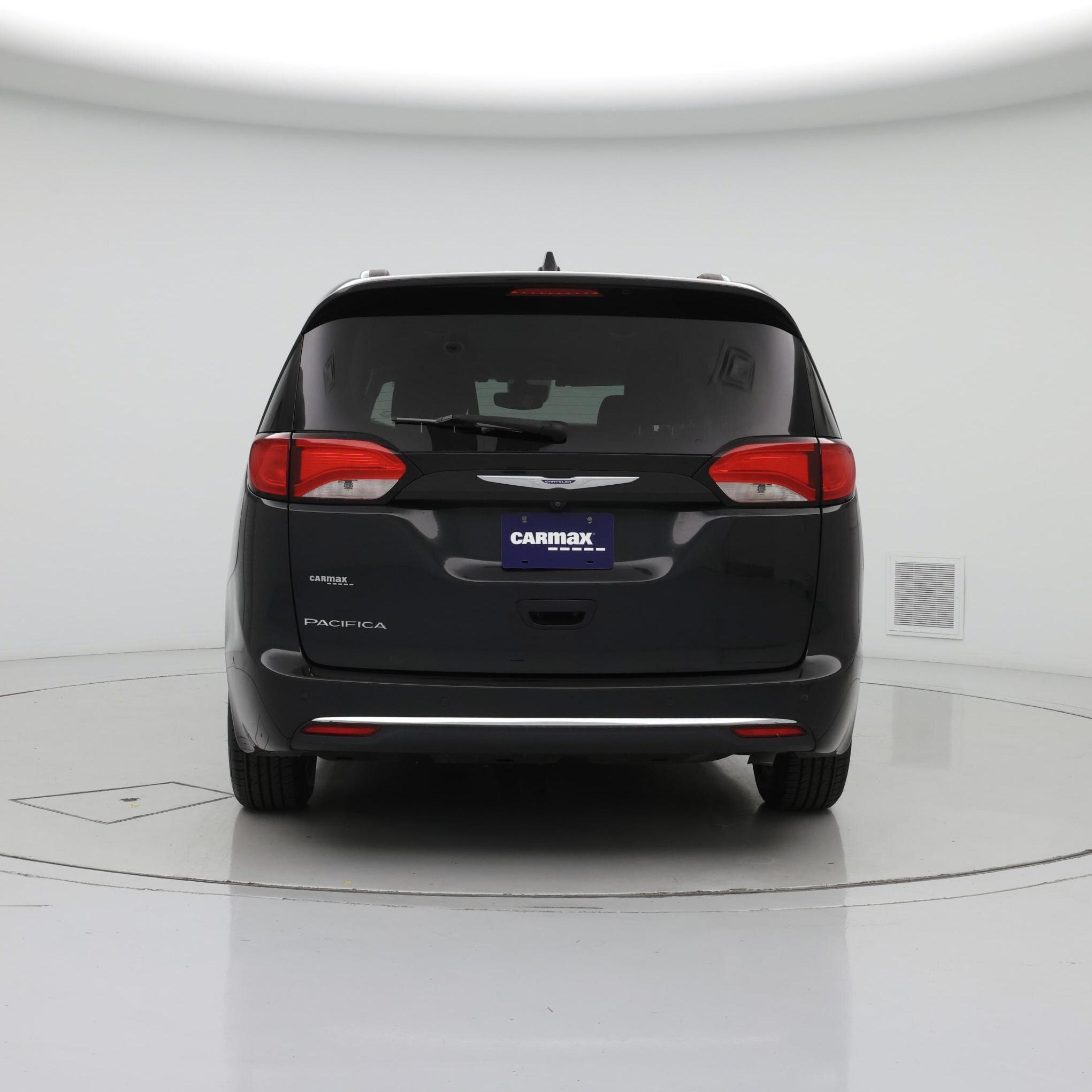 Thumbnail: 2020 Chrysler Pacifica - 6