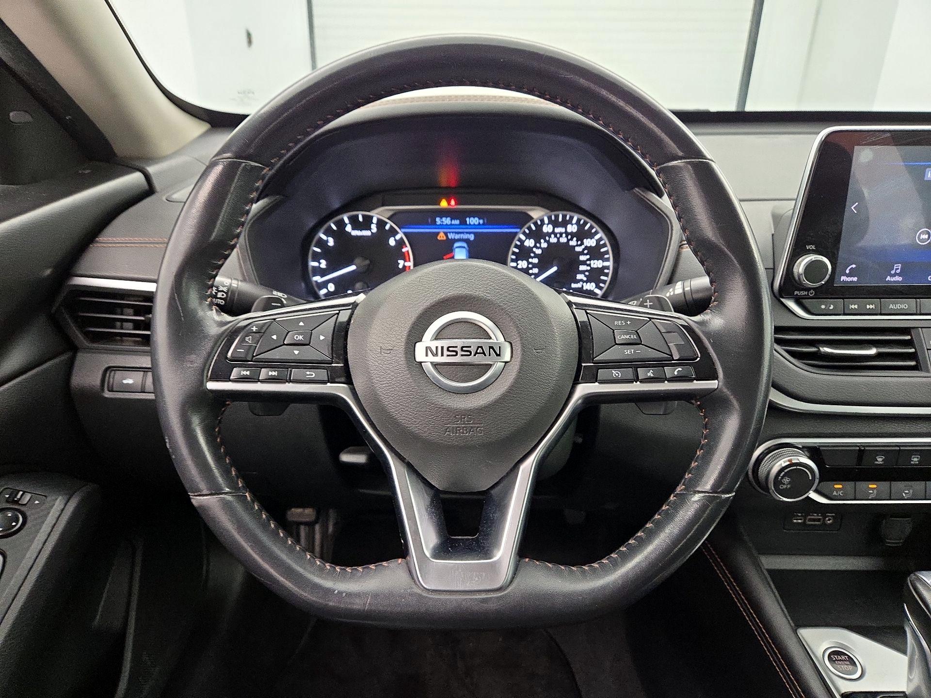 Thumbnail: 2020 Nissan Altima - 10