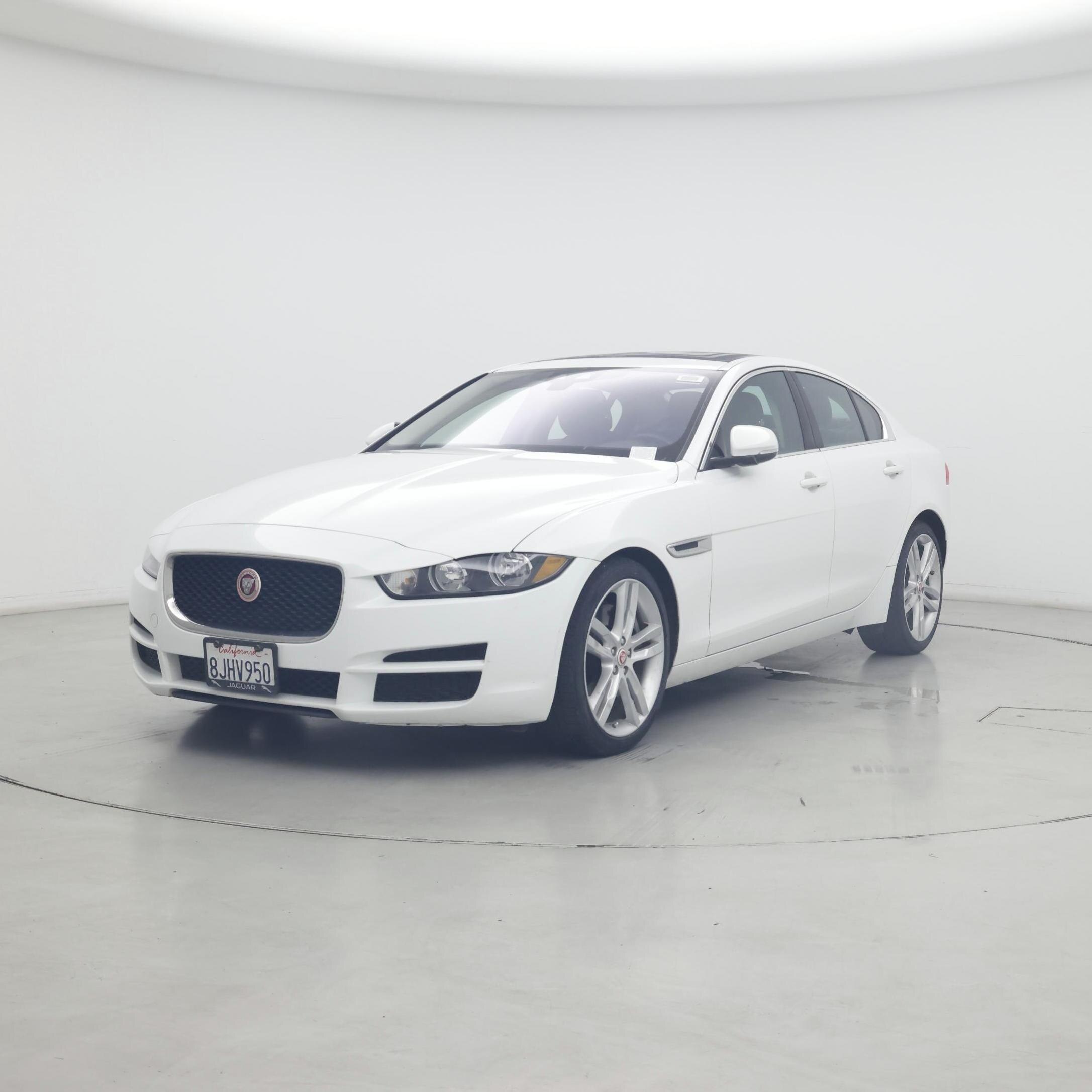 Thumbnail: 2018 Jaguar XE - 4