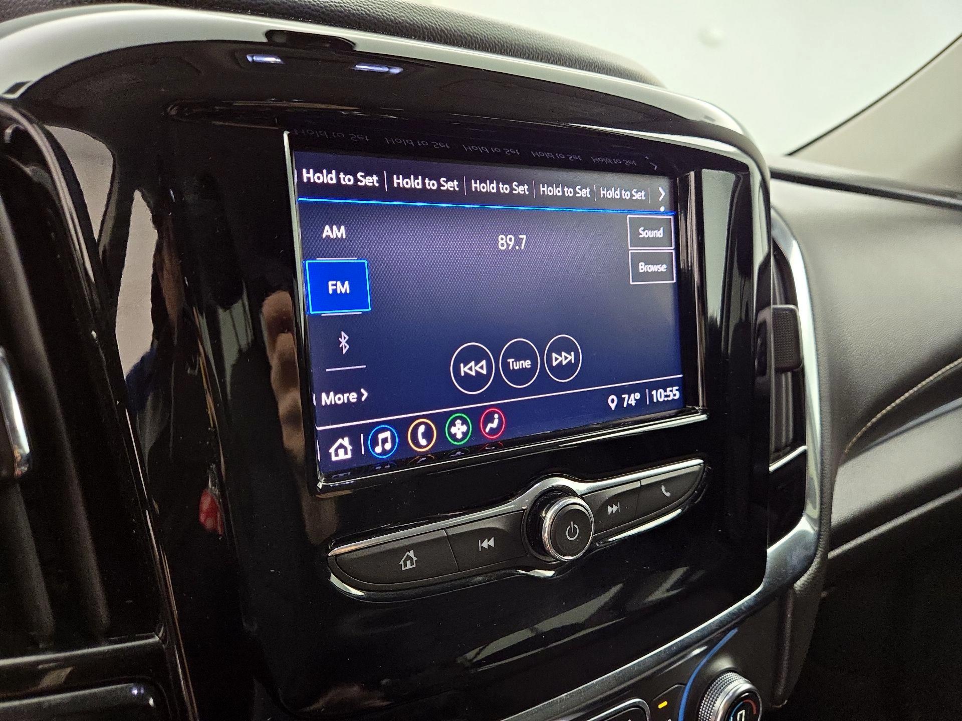 Thumbnail: 2021 Chevrolet Traverse - 15