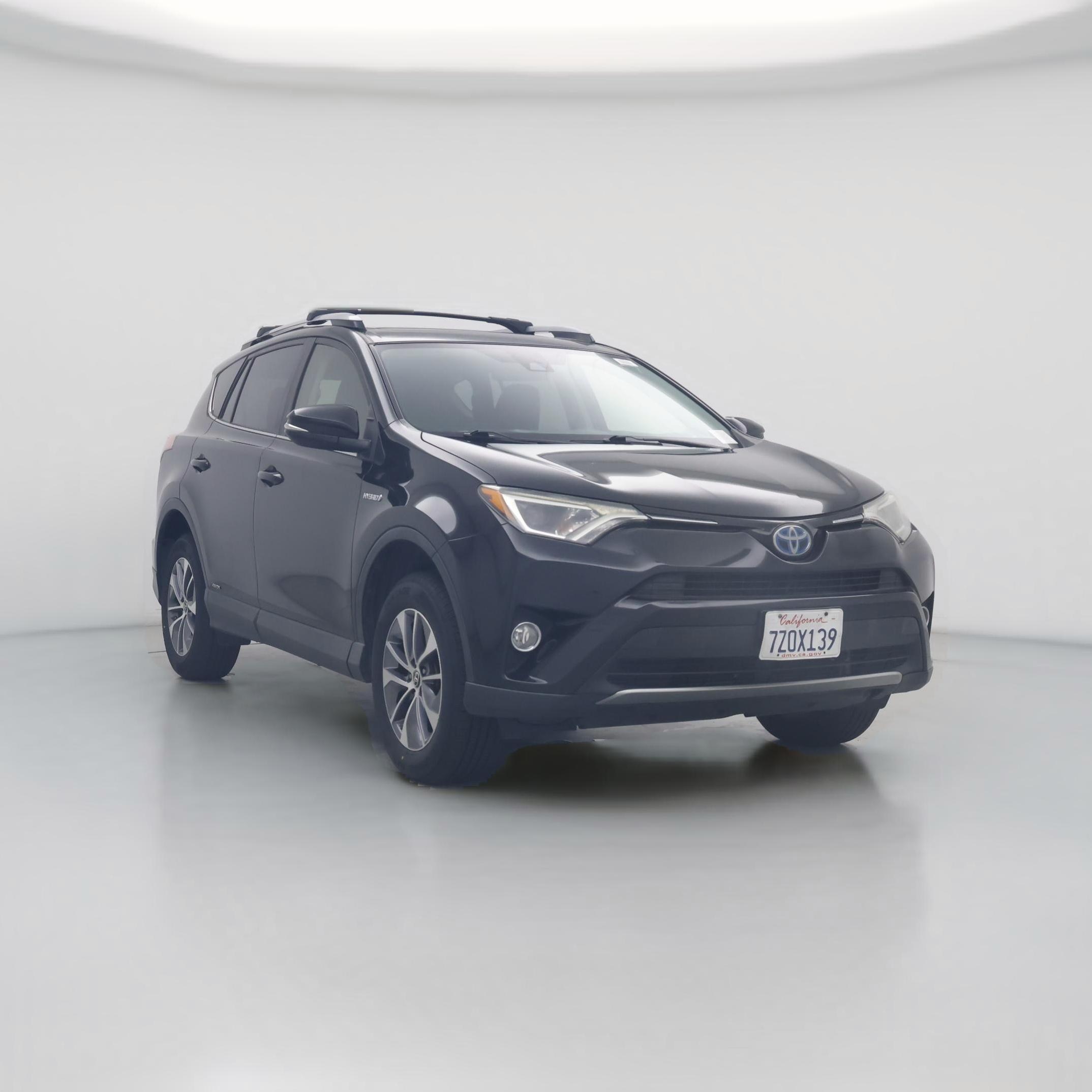 Thumbnail: 2017 Toyota RAV4 - 1