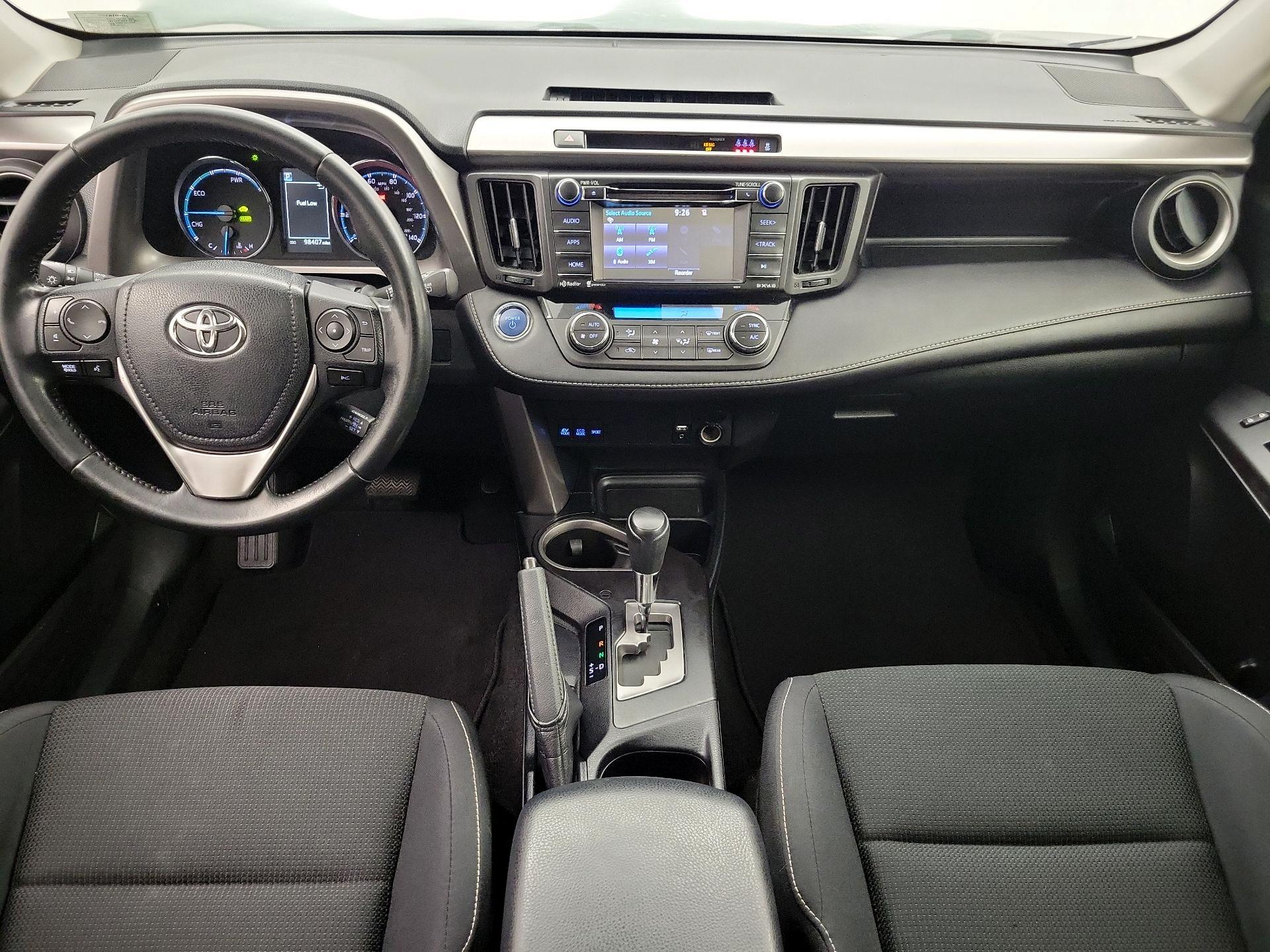 Thumbnail: 2017 Toyota RAV4 - 9