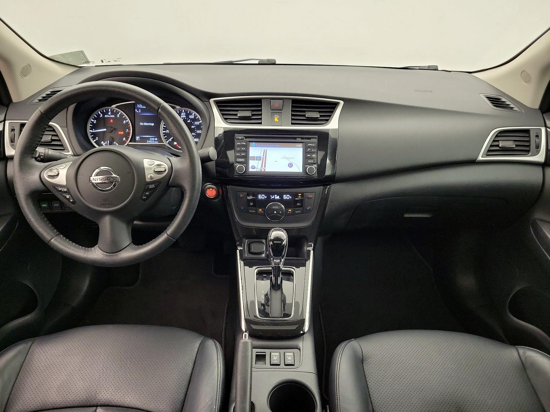 Thumbnail: 2018 Nissan Sentra - 9