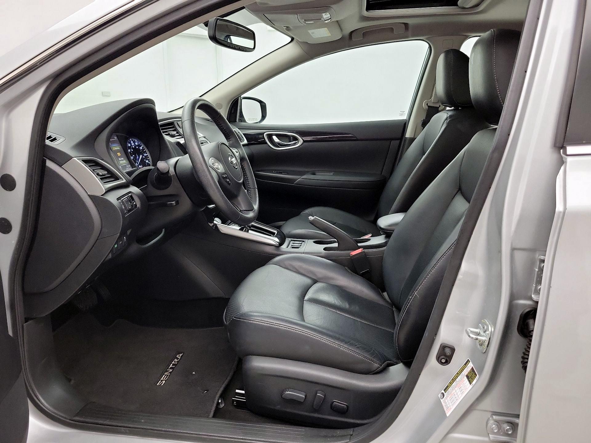 Thumbnail: 2018 Nissan Sentra - 11