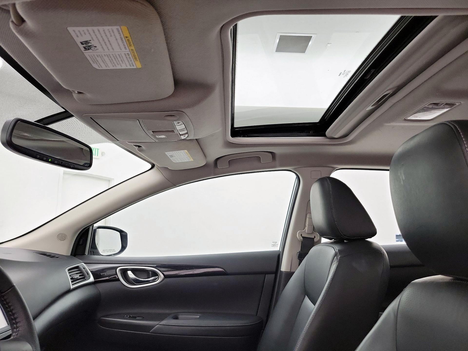Thumbnail: 2018 Nissan Sentra - 20