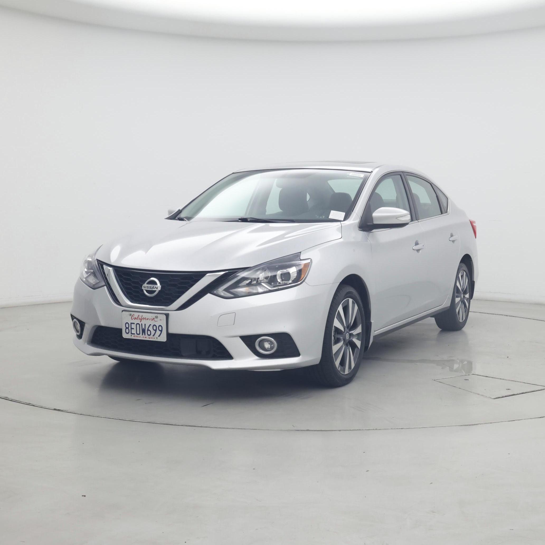 Thumbnail: 2018 Nissan Sentra - 4