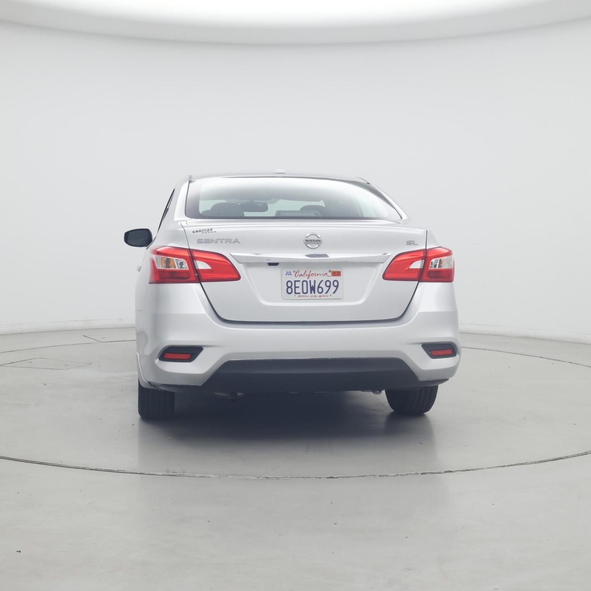Thumbnail: 2018 Nissan Sentra - 6