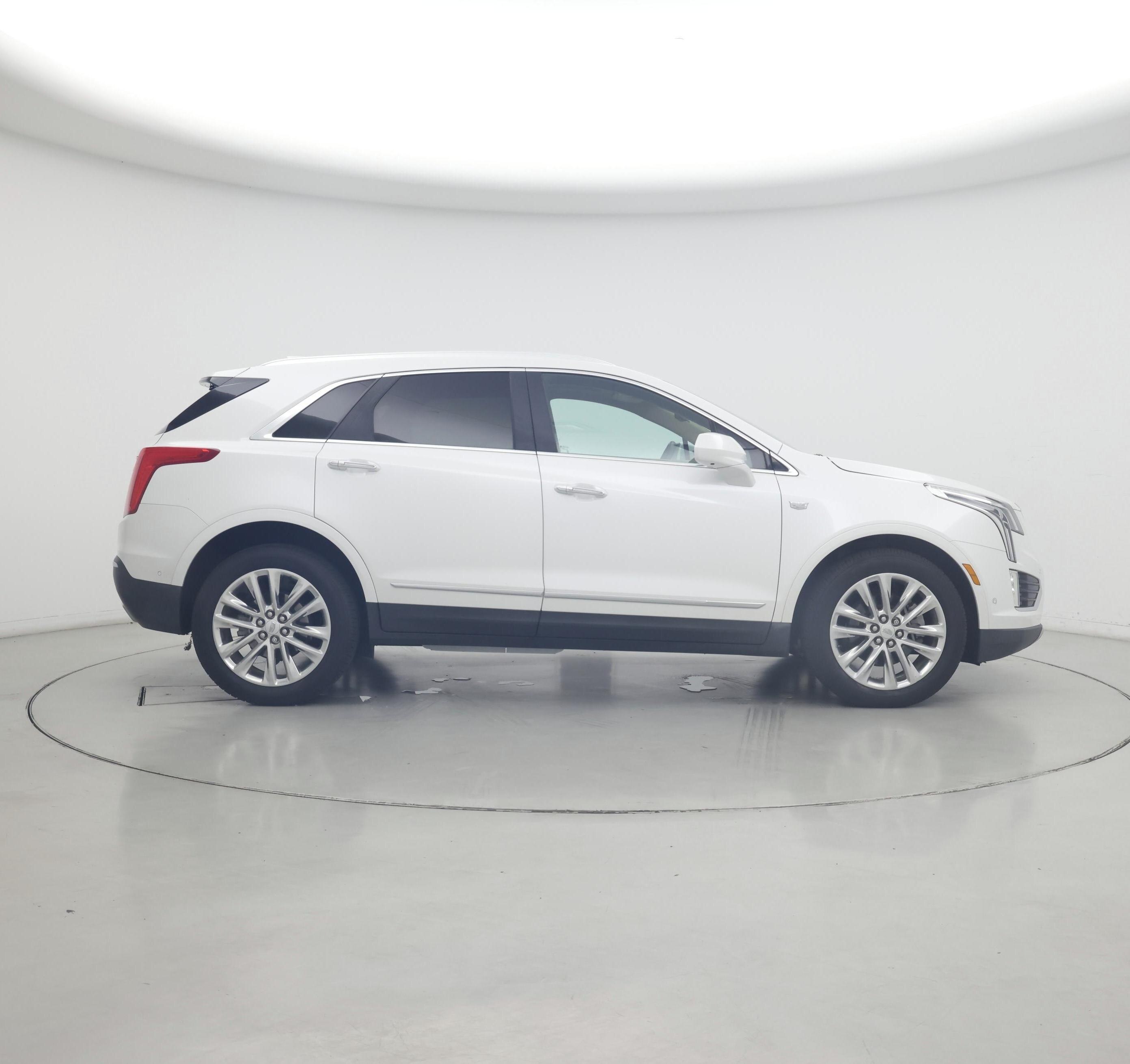 Thumbnail: 2017 Cadillac XT5 - 7