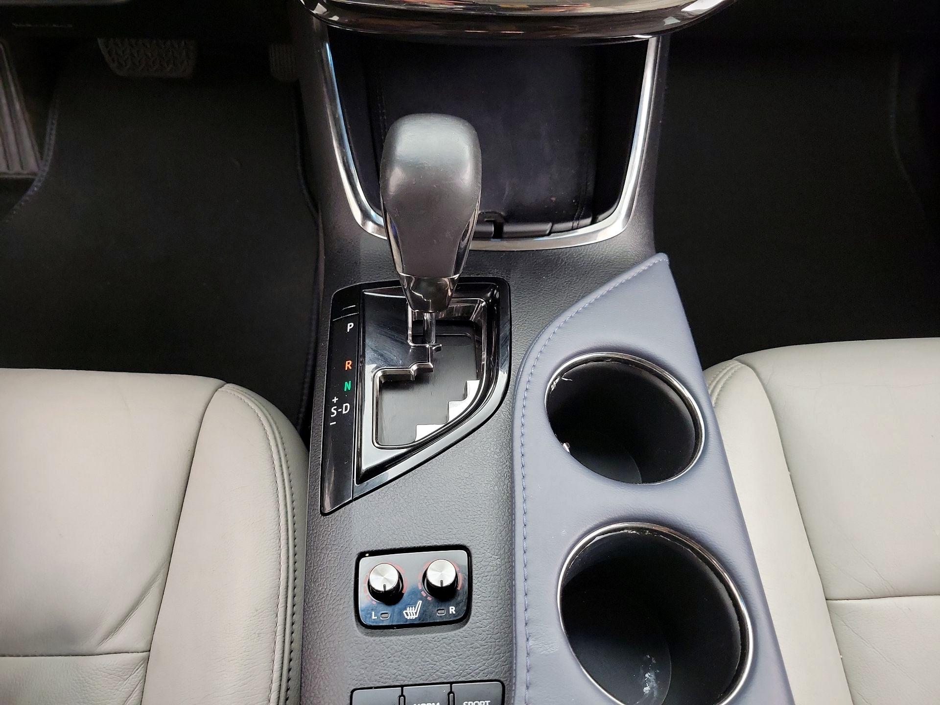 Thumbnail: 2014 Toyota Avalon - 18