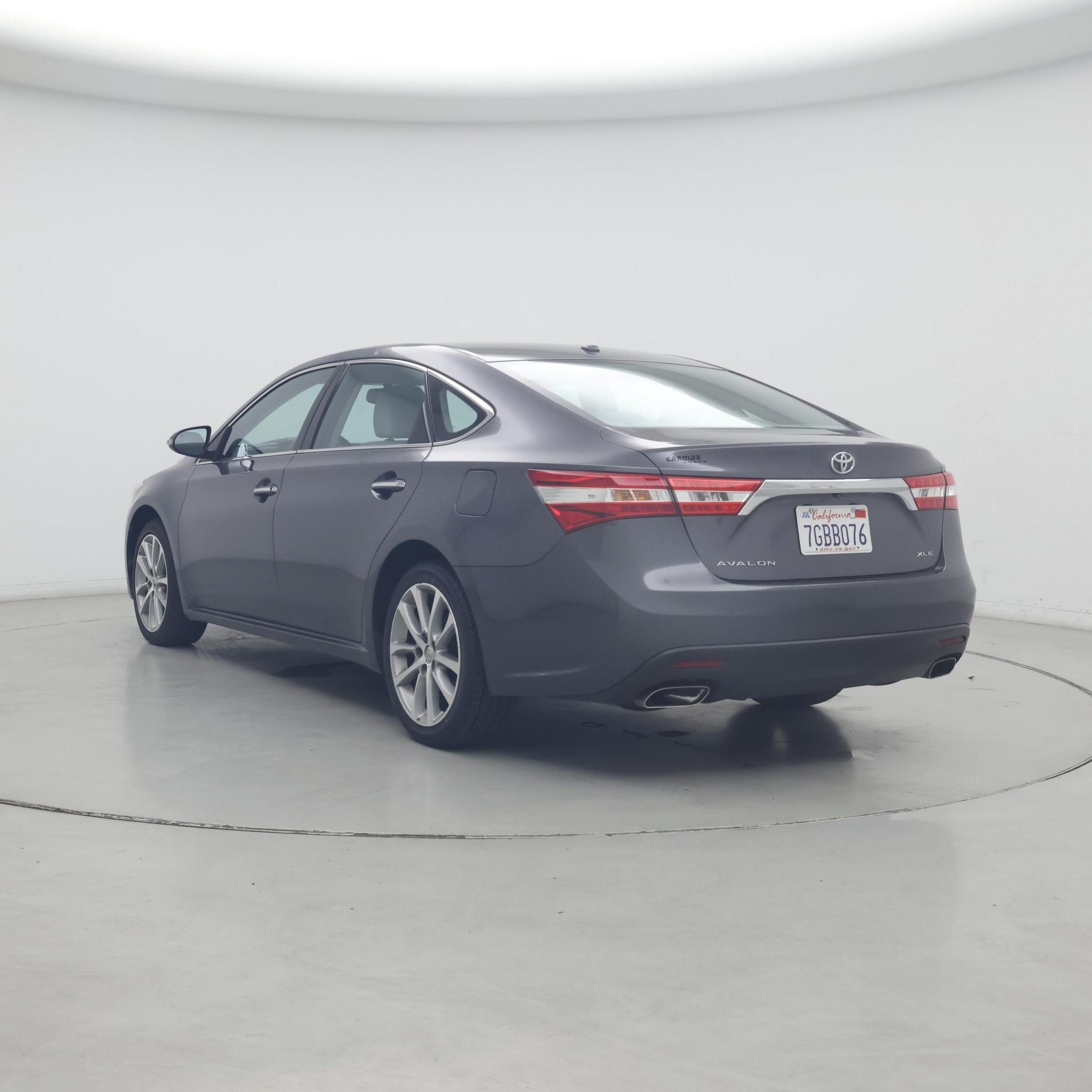 Thumbnail: 2014 Toyota Avalon - 2