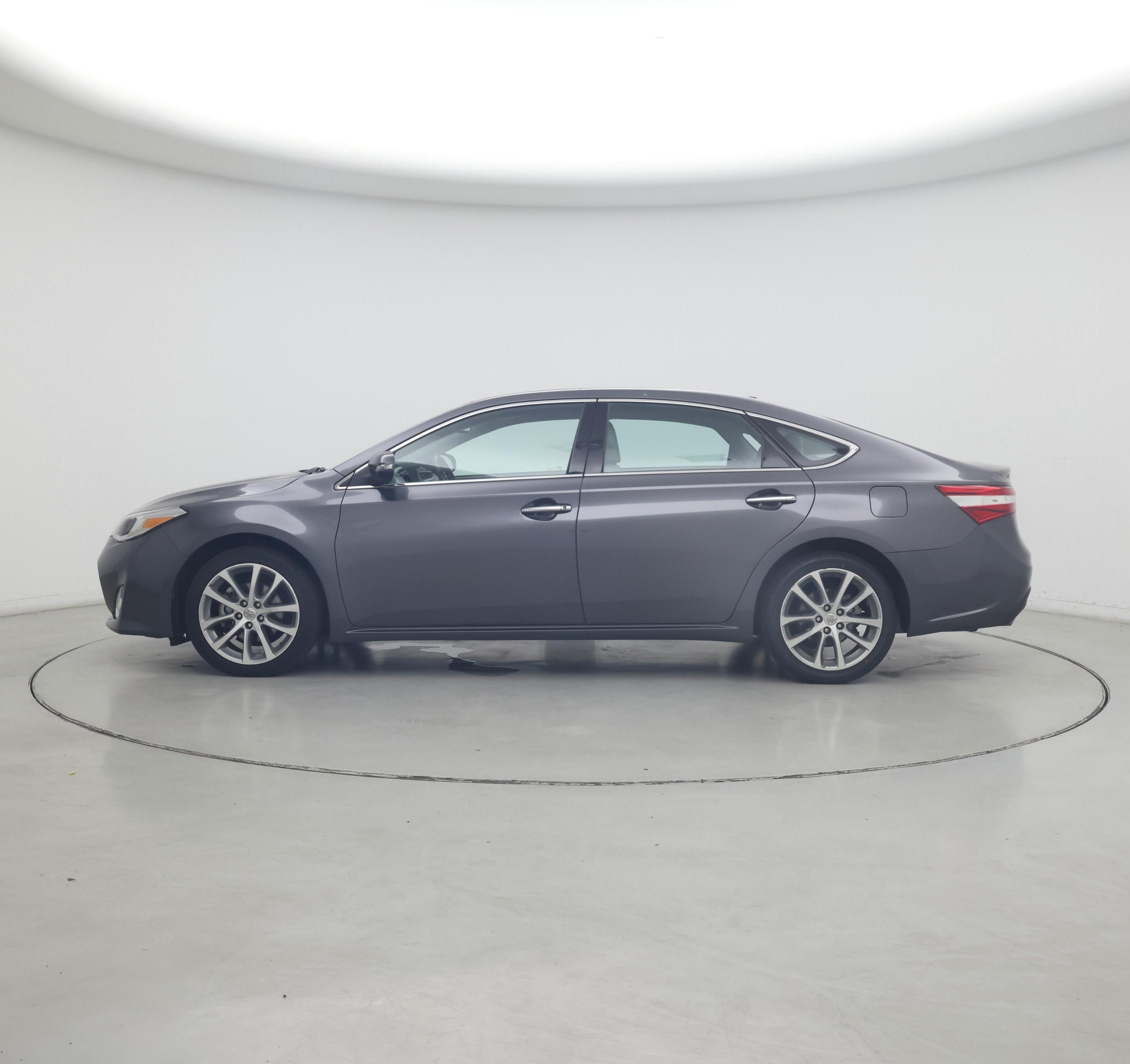 Thumbnail: 2014 Toyota Avalon - 3