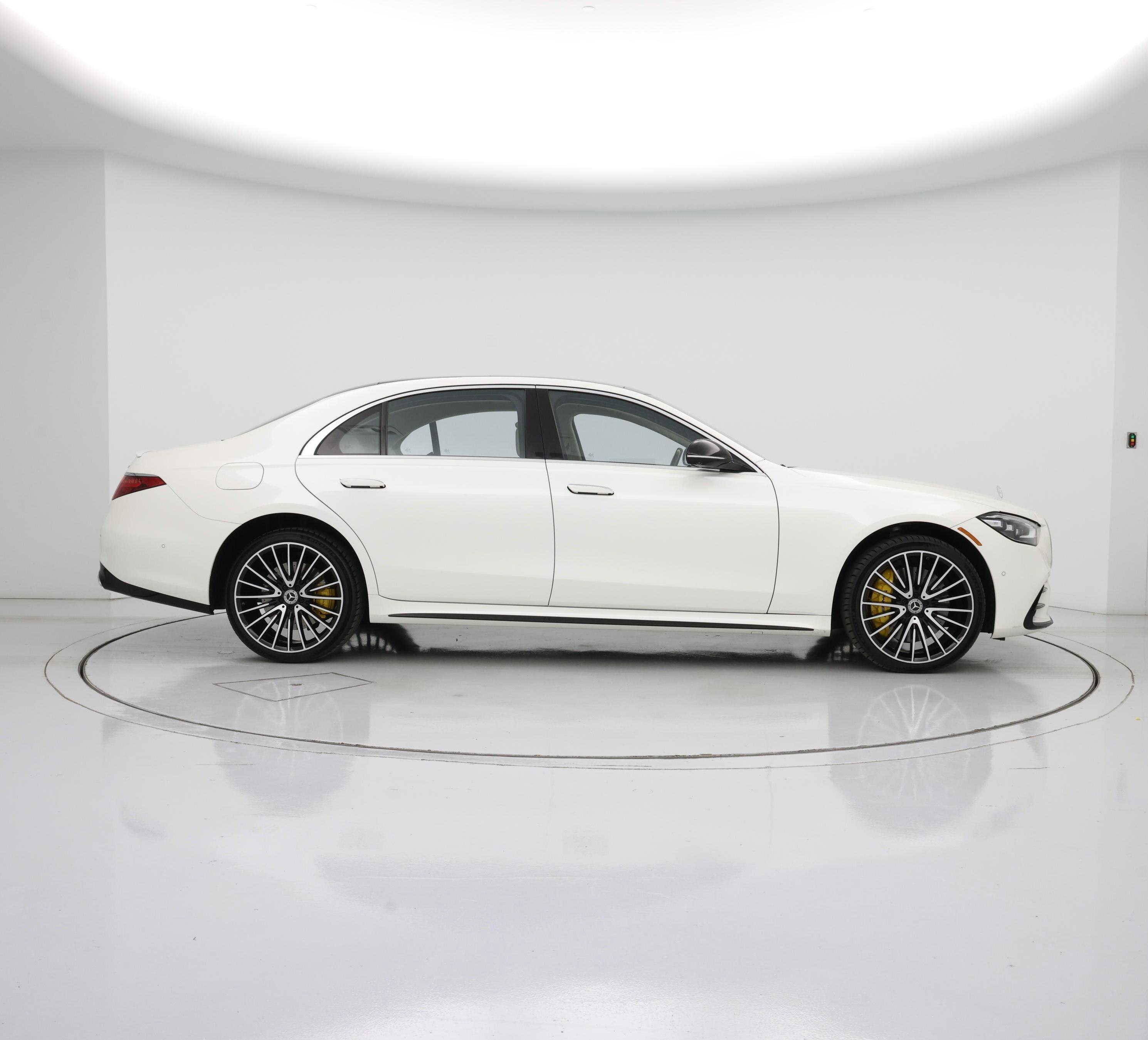 Thumbnail: 2021 Mercedes-Benz S-Class - 7