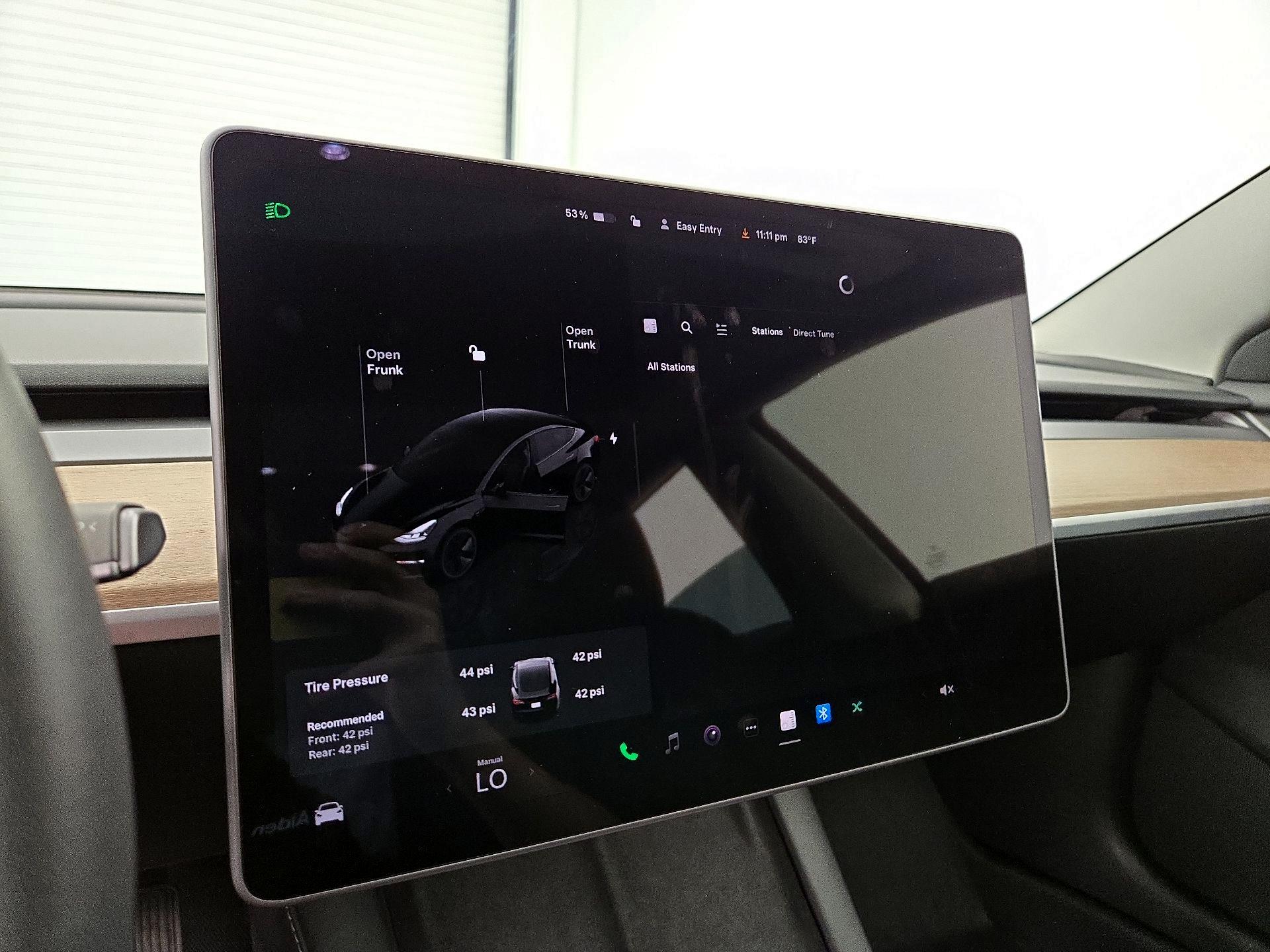 Thumbnail: 2023 Tesla Model 3 - 15