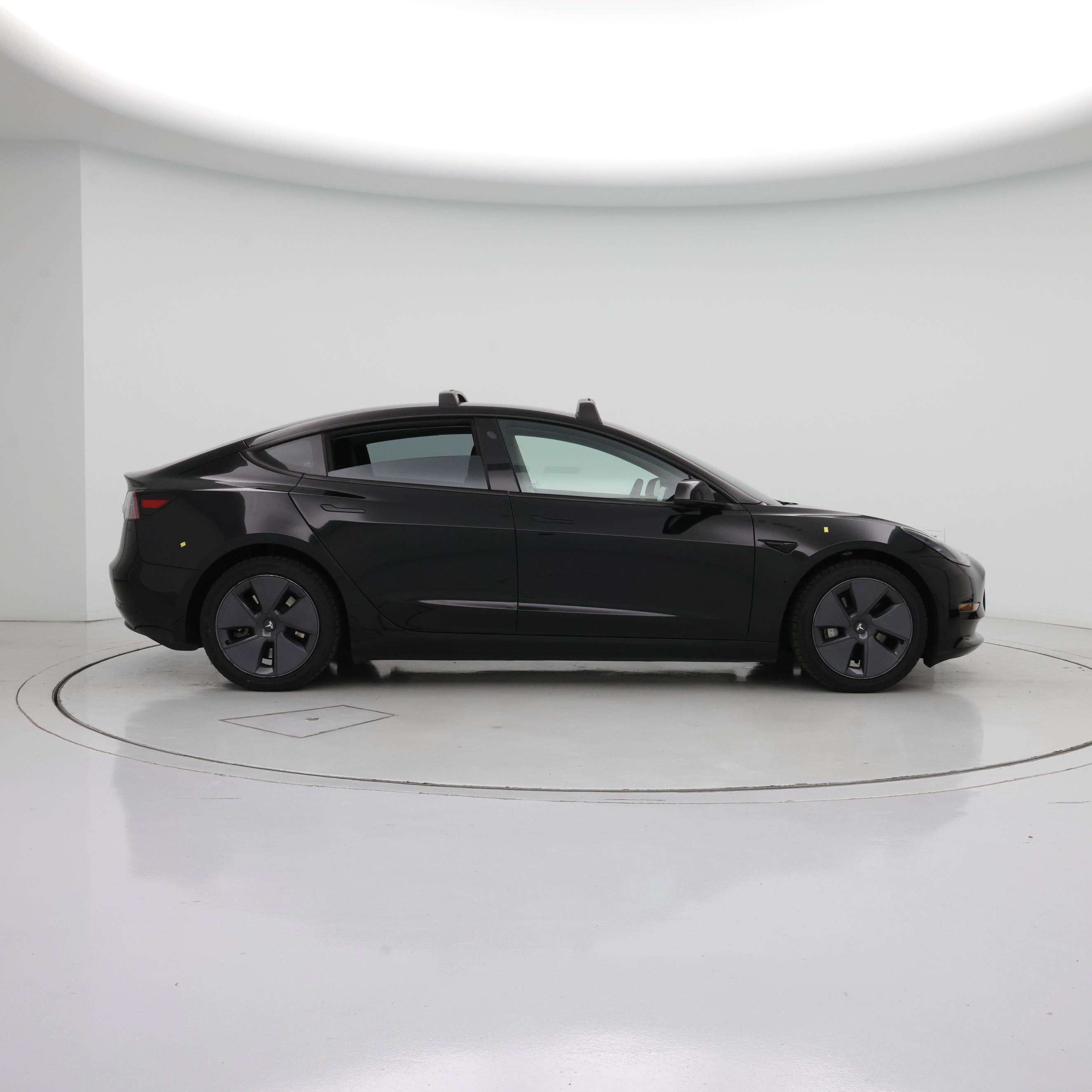 Thumbnail: 2023 Tesla Model 3 - 7